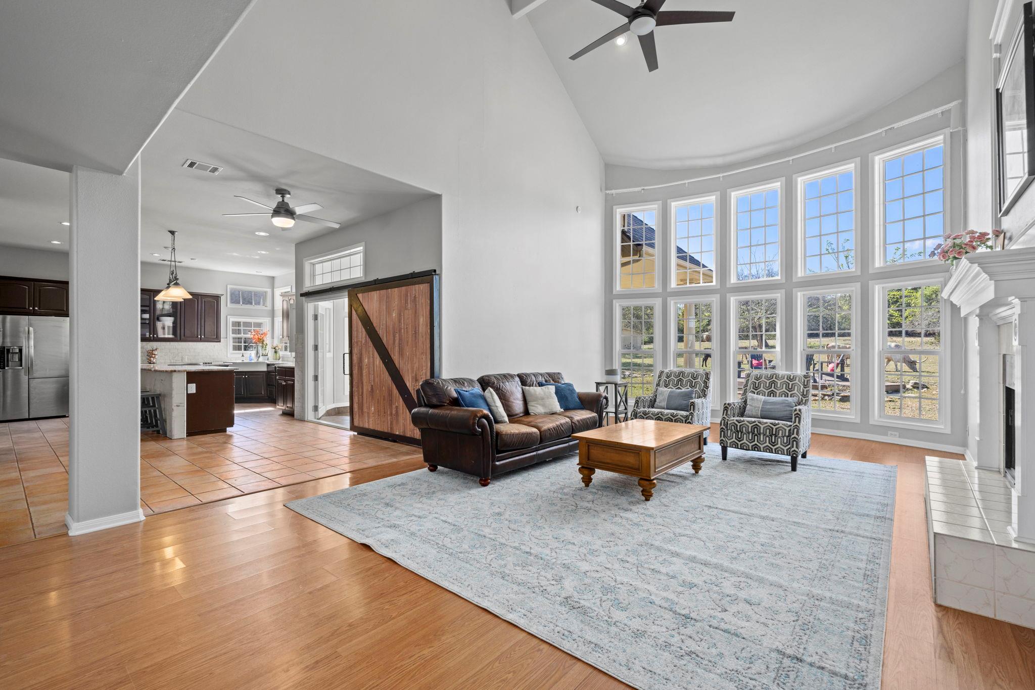 375 Branch Creek Trl, Liberty Hill, TX 78642