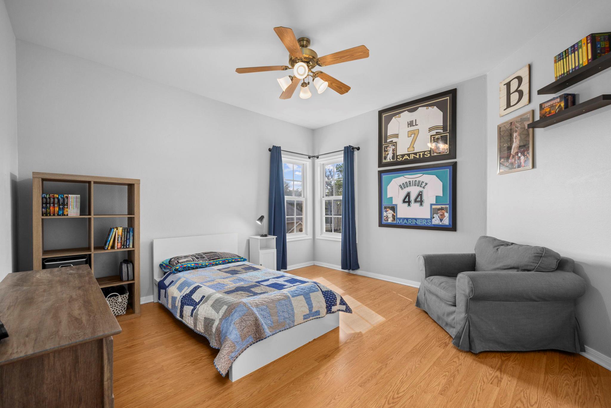 375 Branch Creek Trl, Liberty Hill, TX 78642