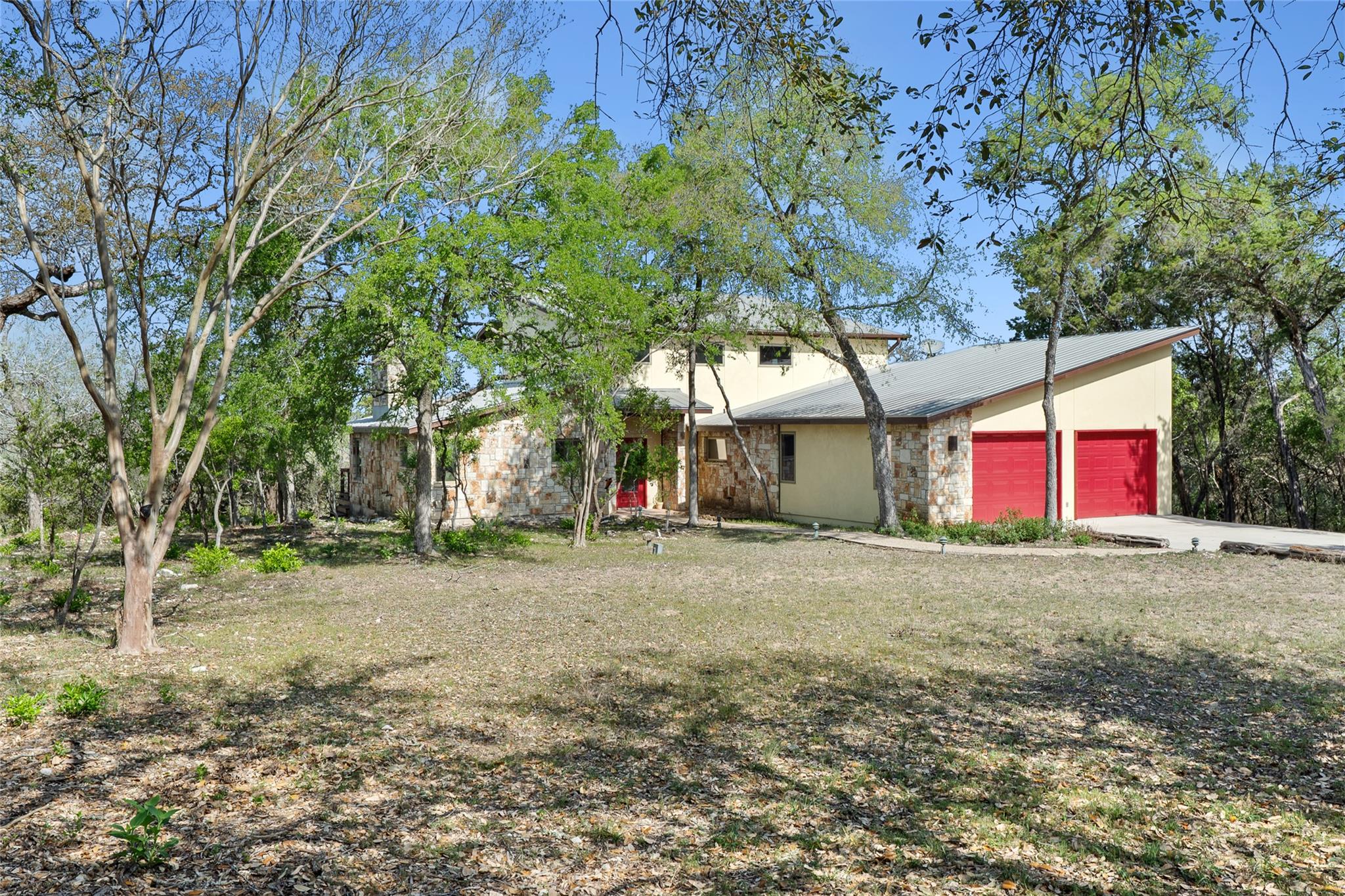 212 Comanche Cp, Kyle, TX 78640