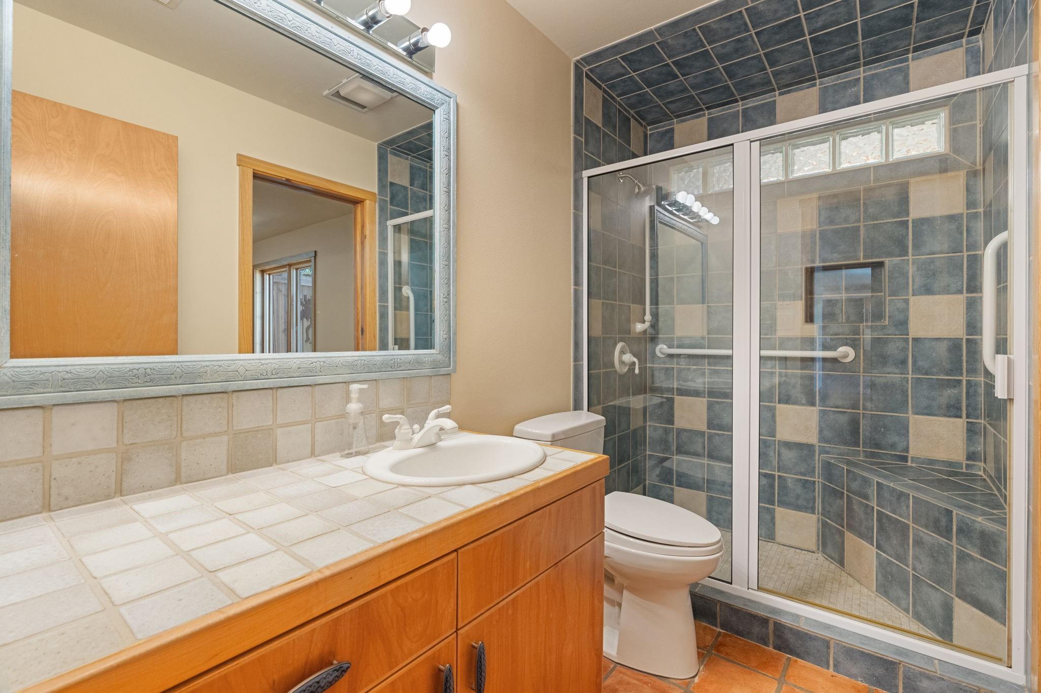 212 Comanche Cp, Kyle, TX 78640