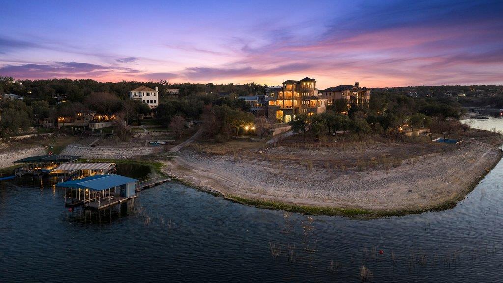 1310 Hurst Holw, Austin, TX 78734