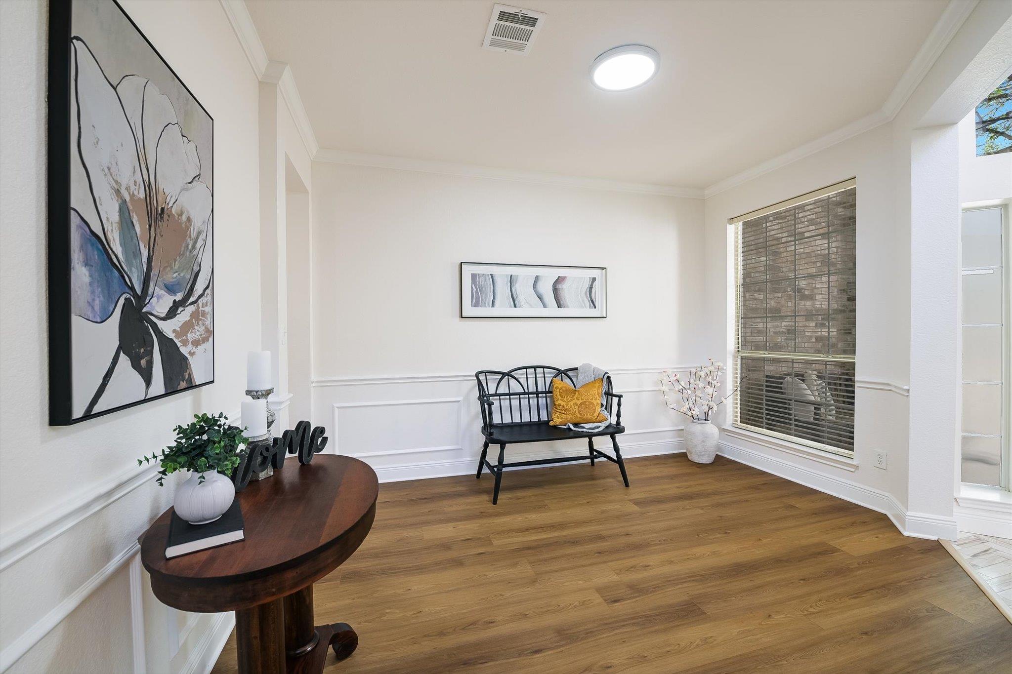 806 Mountain View Dr, Pflugerville, TX 78660