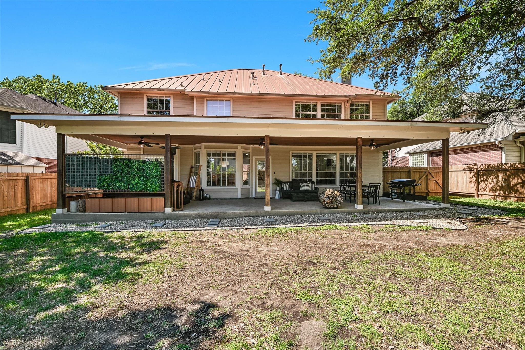 806 Mountain View Dr, Pflugerville, TX 78660