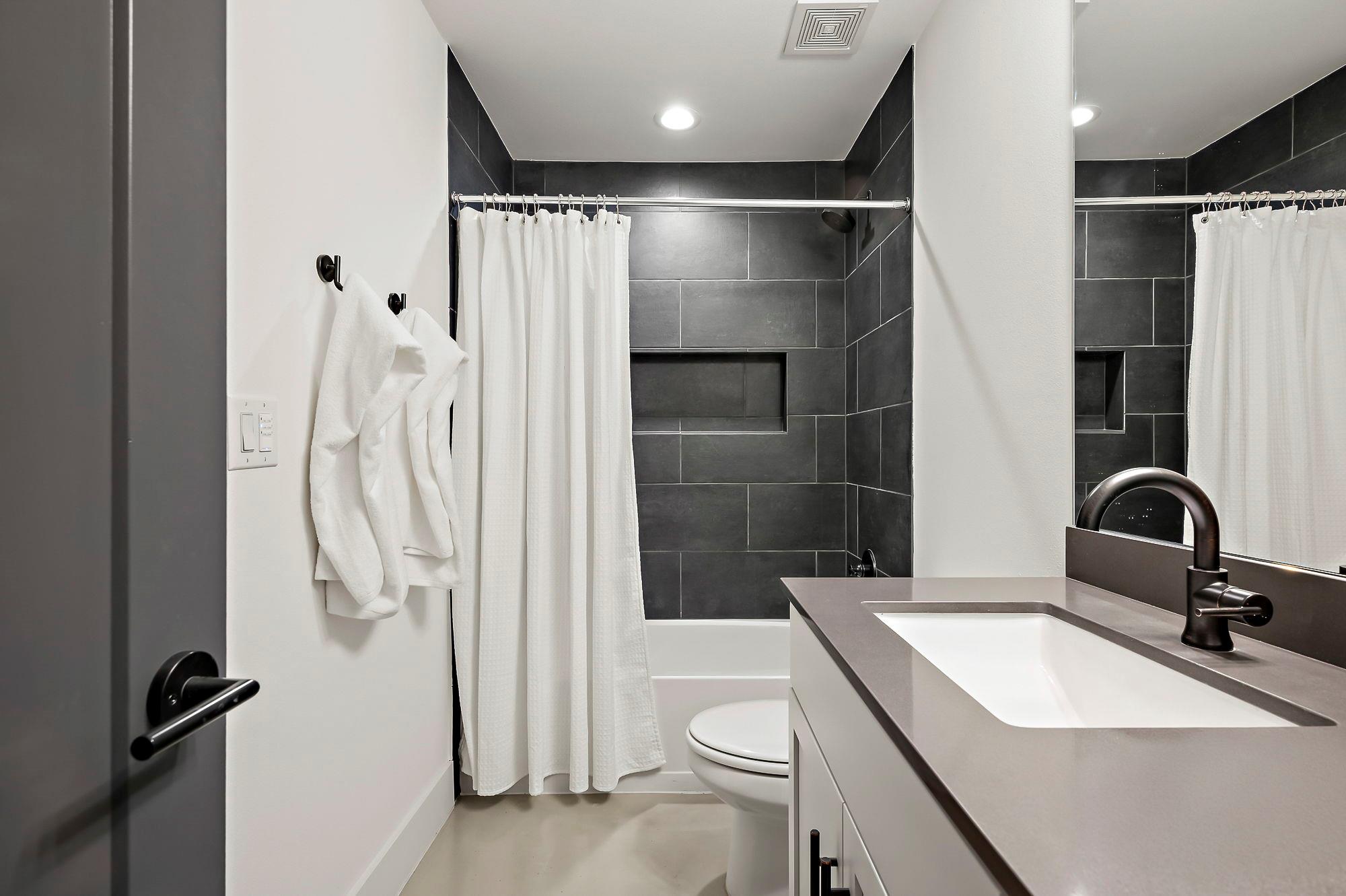 3700 Clawson Rd # 501, Austin, TX 78704