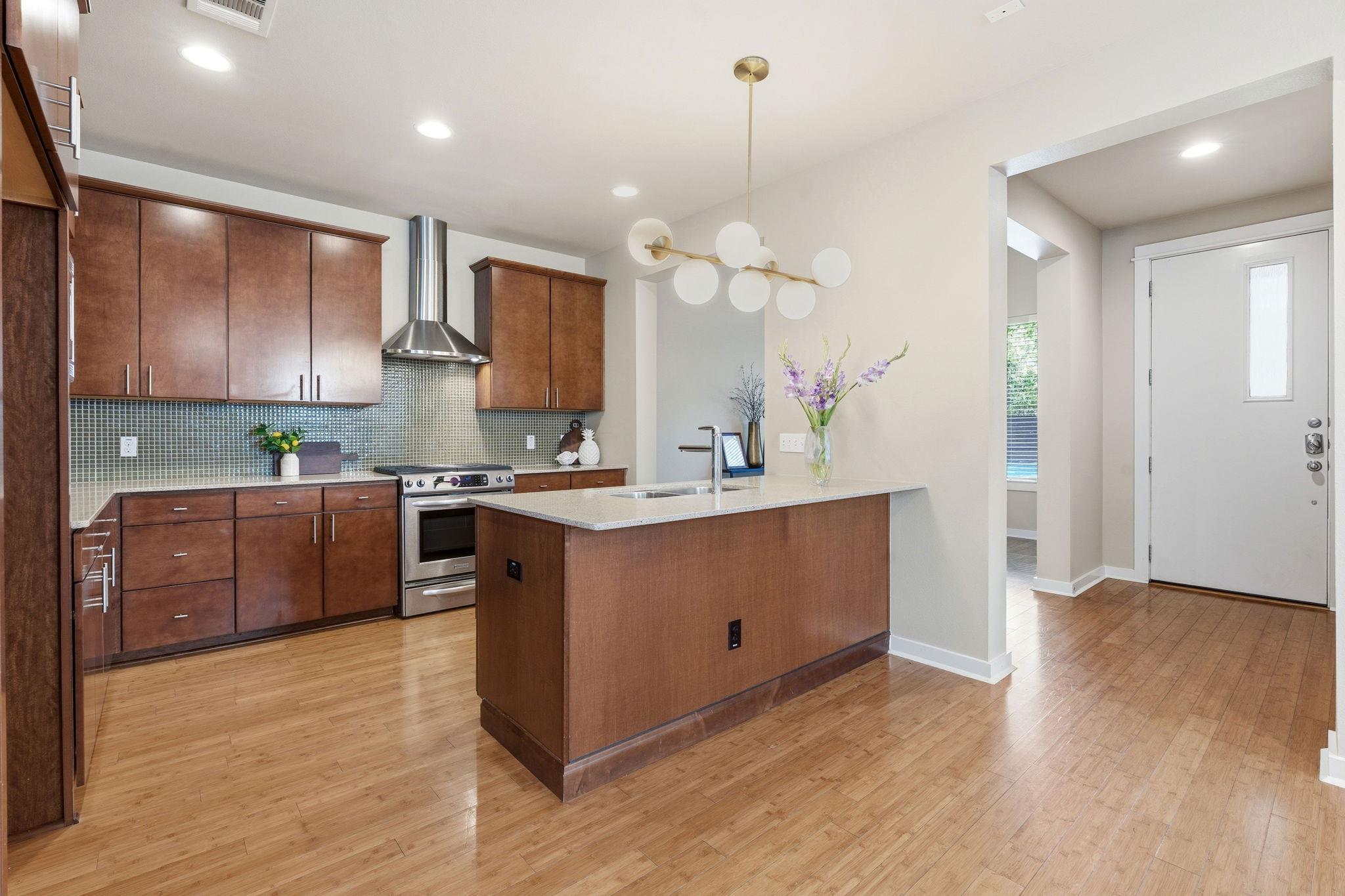 2911 Corbin Ln, Austin, TX 78704