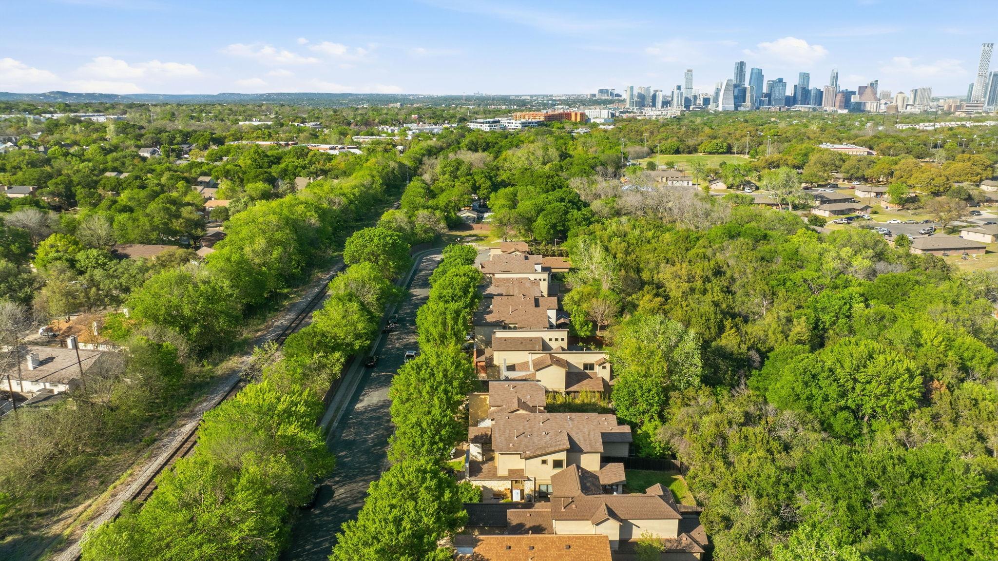 2911 Corbin Ln, Austin, TX 78704