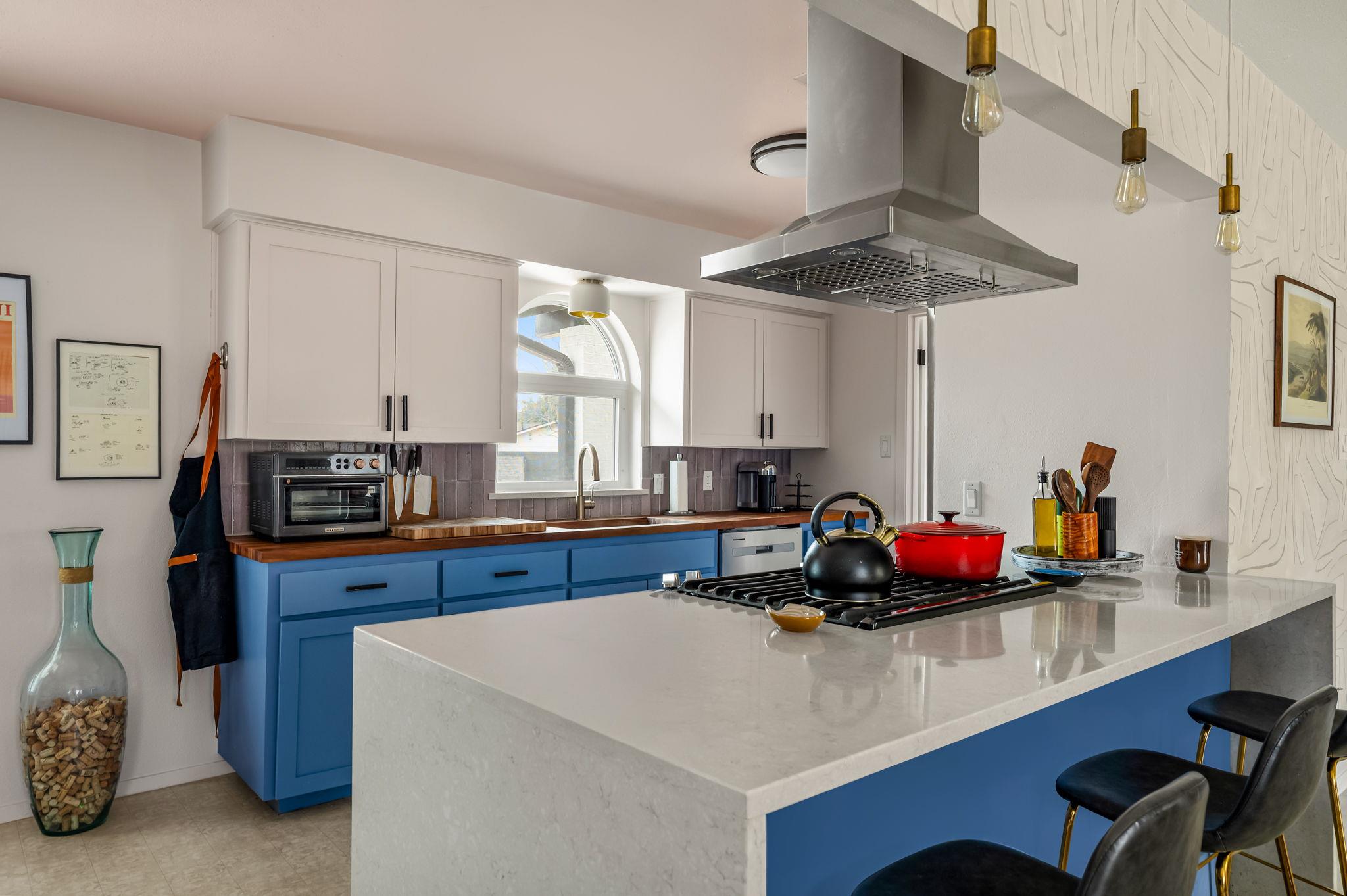 9300 Meadow Vale, Austin, TX 78758