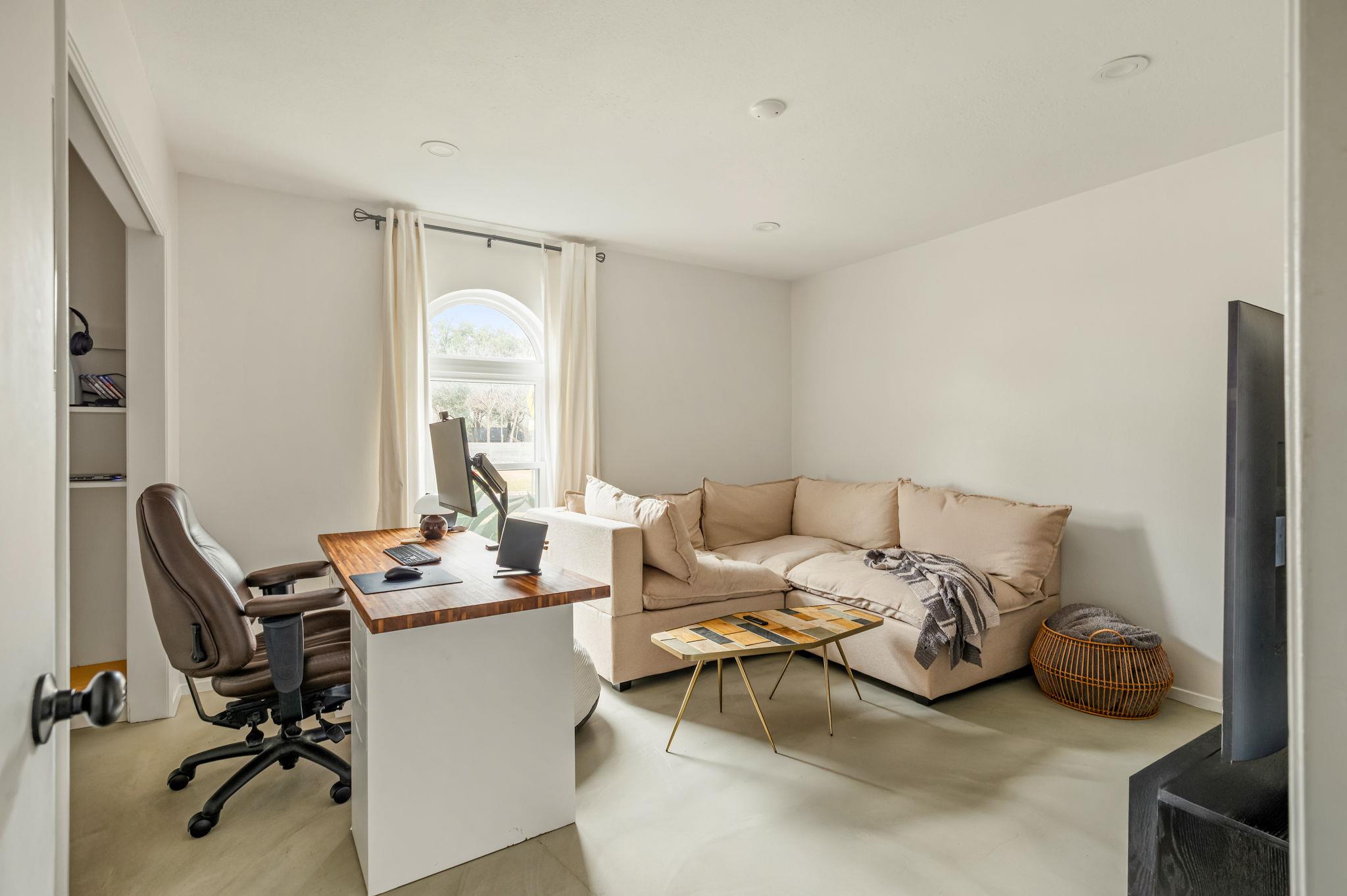 9300 Meadow Vale, Austin, TX 78758