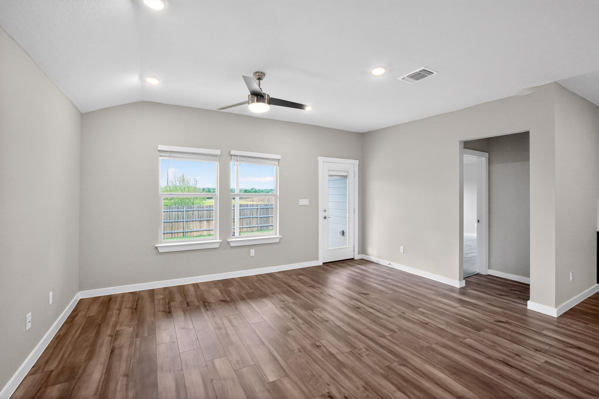 116 Halford Rd, Georgetown, TX 78633