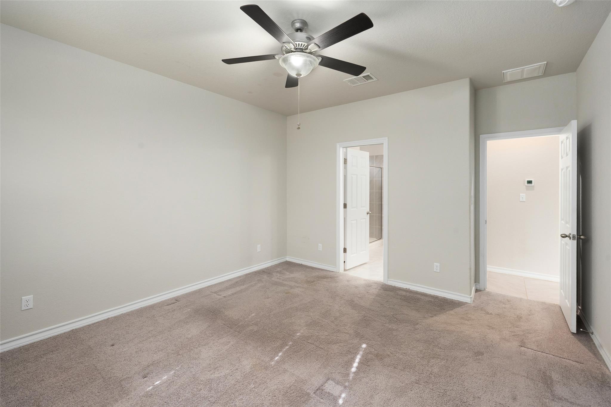 147 Mary Max Cir, San Marcos, TX 78666