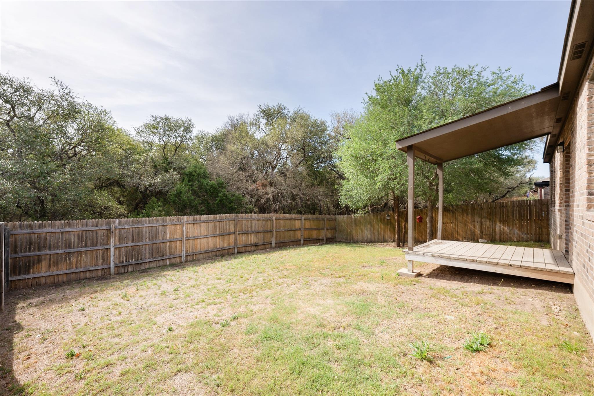 147 Mary Max Cir, San Marcos, TX 78666