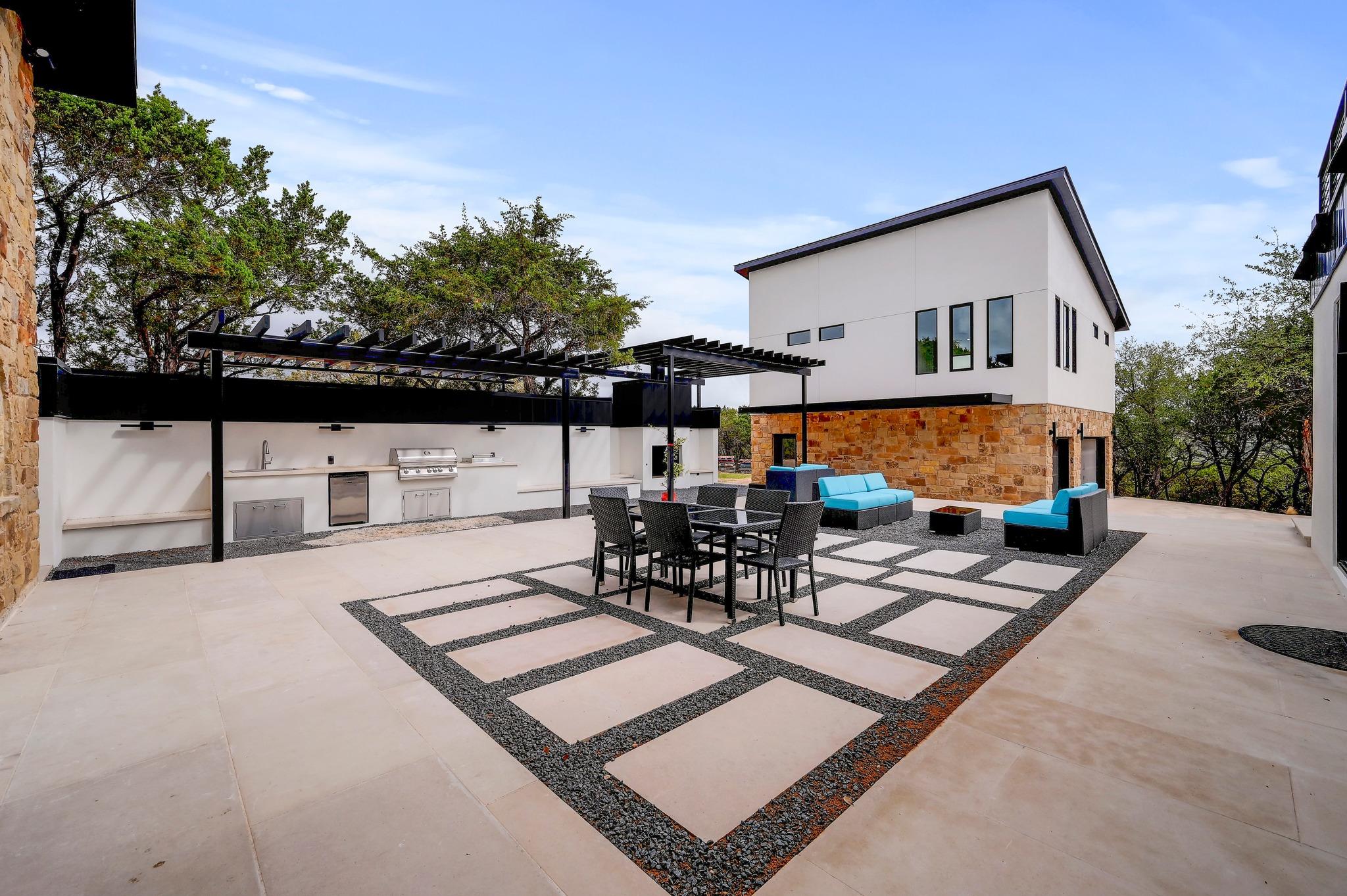 700 Rancho Grande Dr, Wimberley, TX 78676