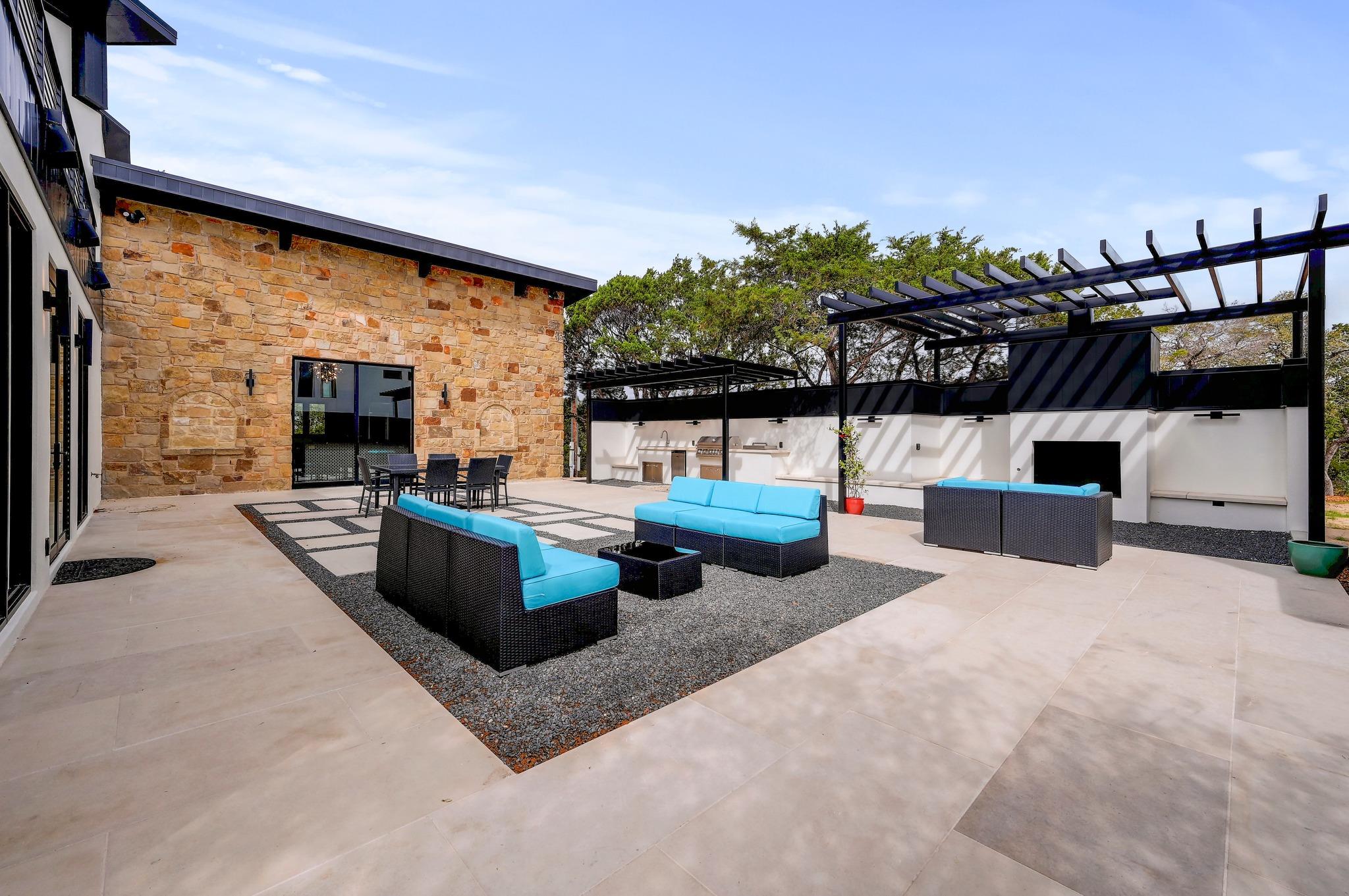 700 Rancho Grande Dr, Wimberley, TX 78676