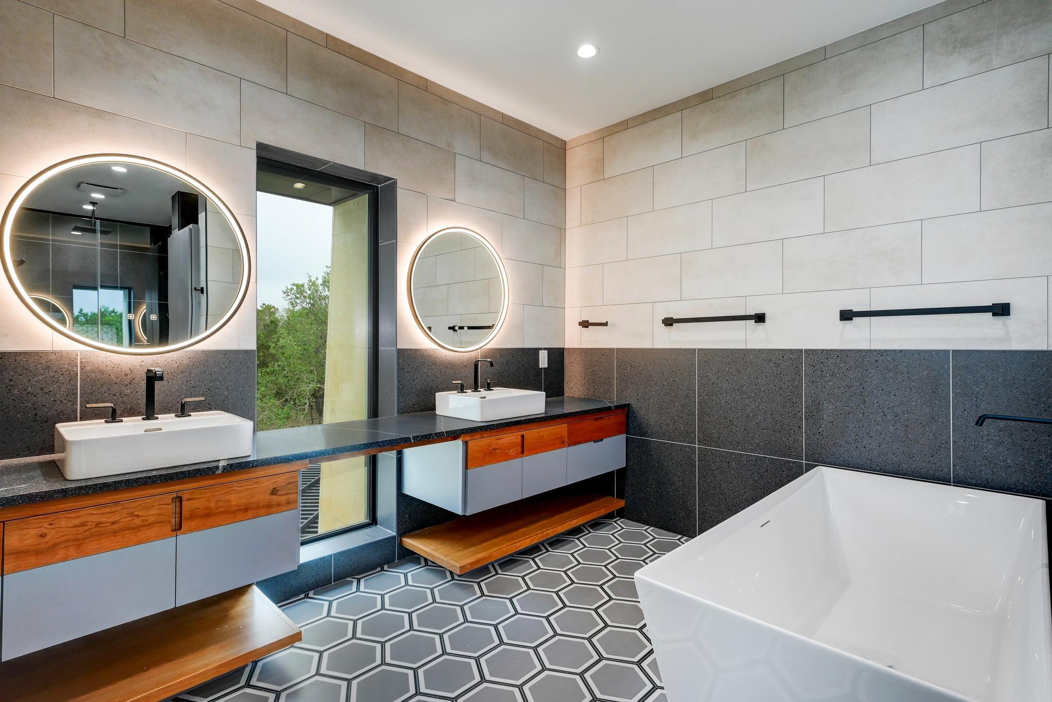 700 Rancho Grande Dr, Wimberley, TX 78676