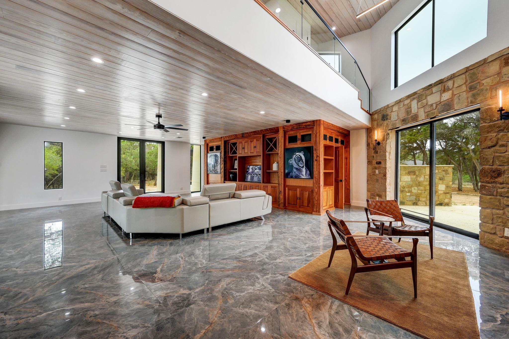 700 Rancho Grande Dr, Wimberley, TX 78676