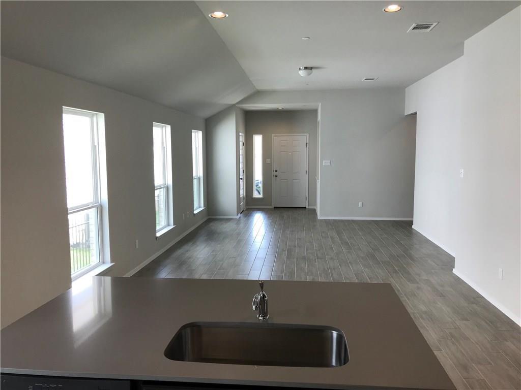 2800 NE Joe Dimaggio Lane St # 99, Round Rock, TX 78665