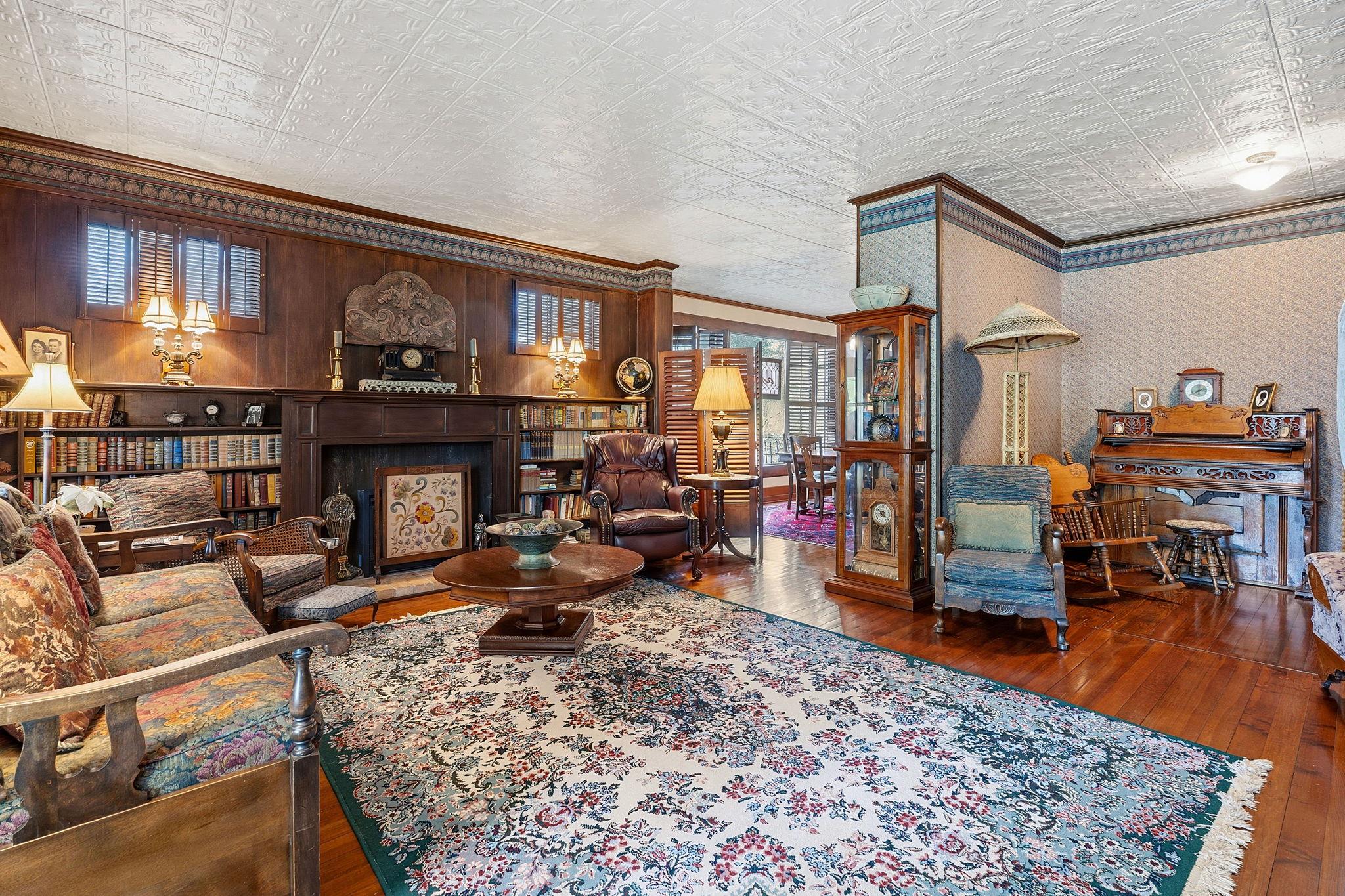 410 Cibilo St, Lockhart, TX 78644