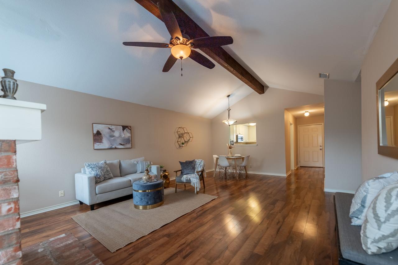 416 Village Ln, Buda, TX 78610