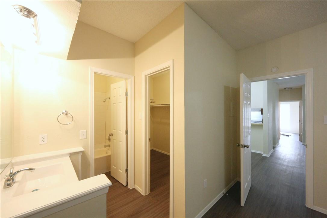 11611 April Dr # A, Austin, TX 78753