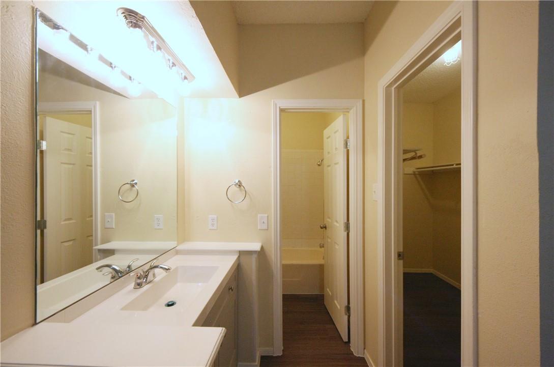 11611 April Dr # A, Austin, TX 78753