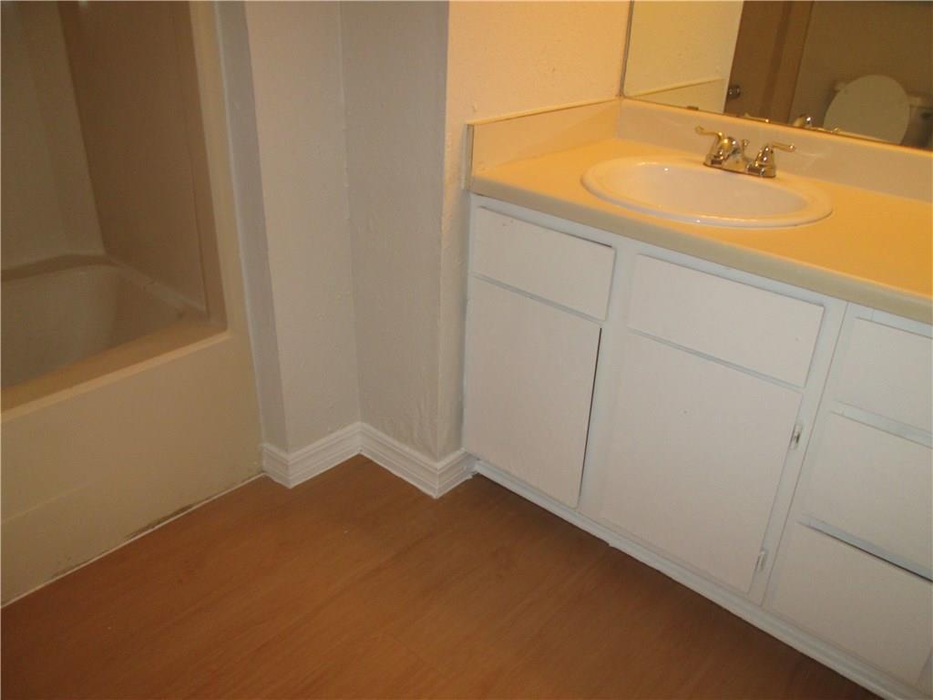 513 South Park Dr # 103, Austin, TX 78704