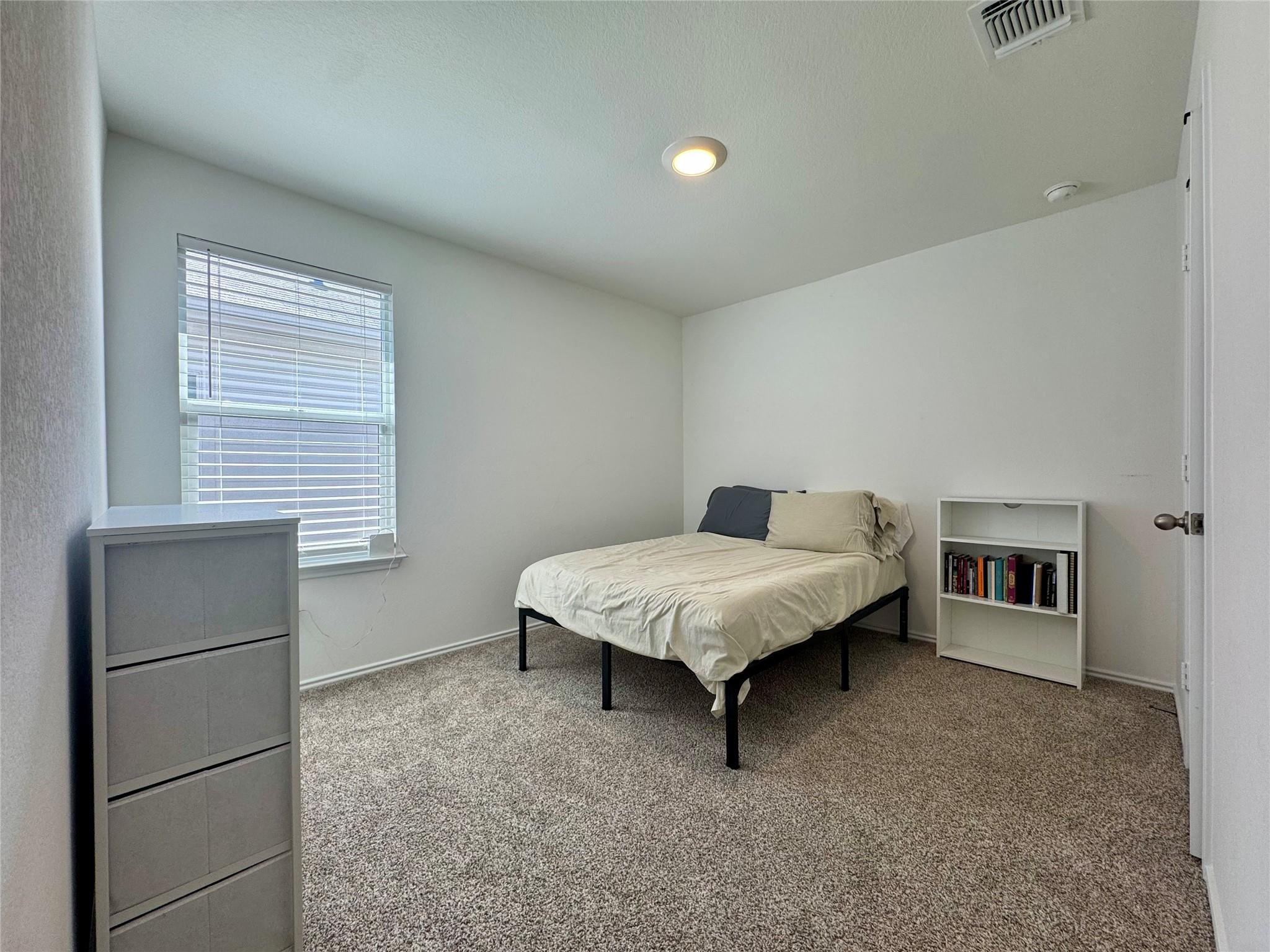 120 Gerasa Dr, Uhland, TX 78640