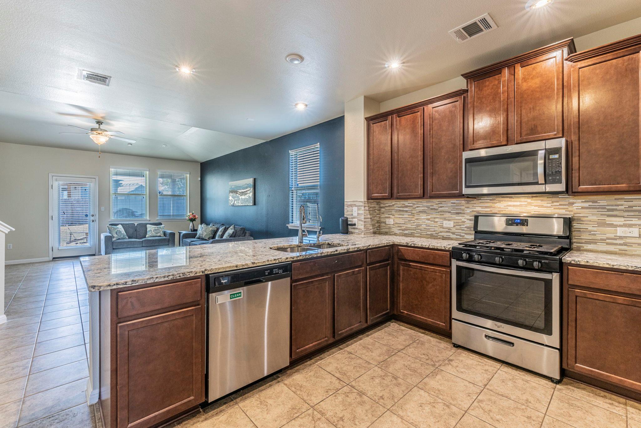 762 Nautical Loop, Kyle, TX 78640