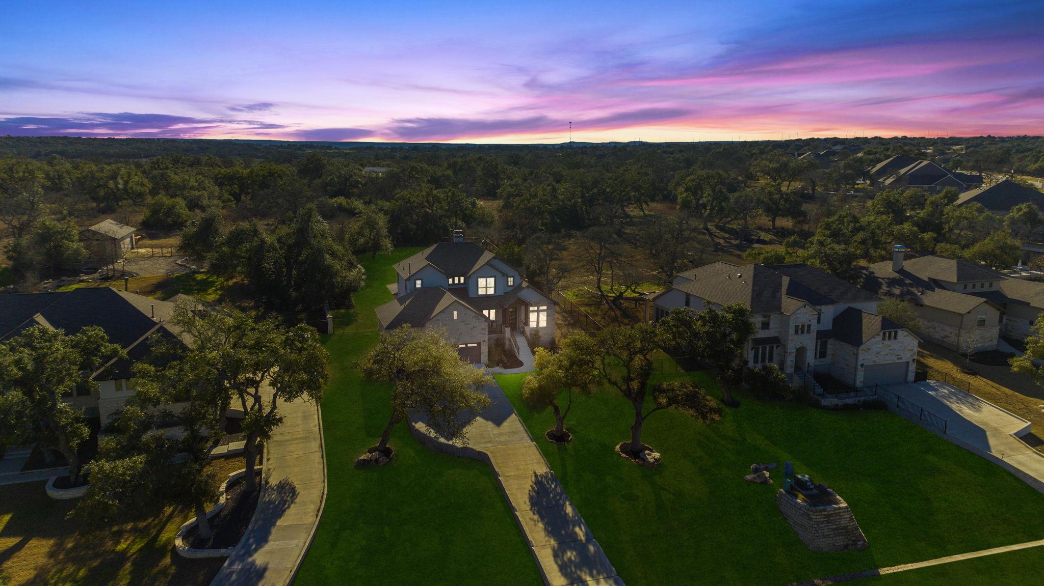 194 Wilderness Cv, Driftwood, TX 78619