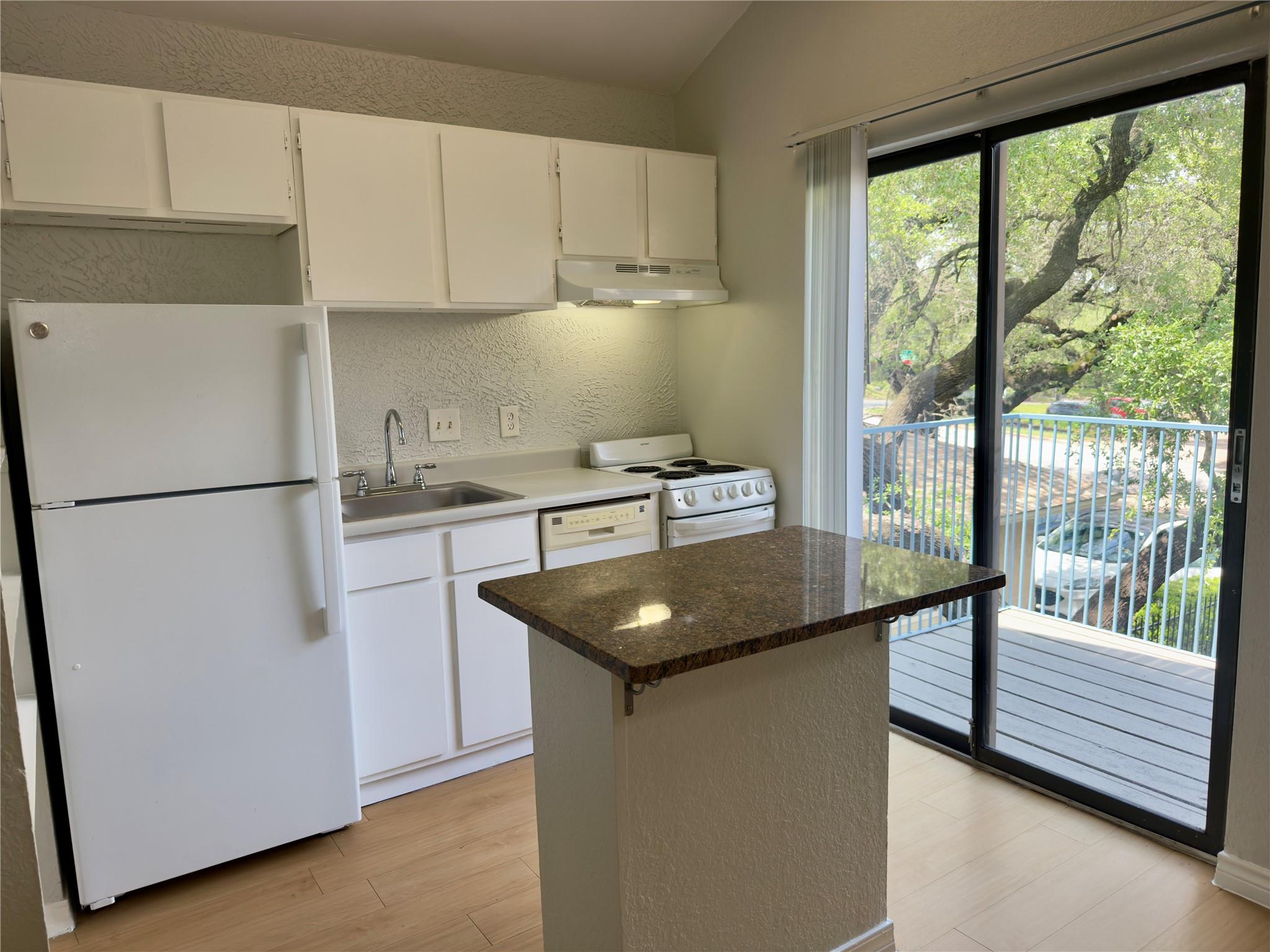 513 South Park Dr # 301, Austin, TX 78704