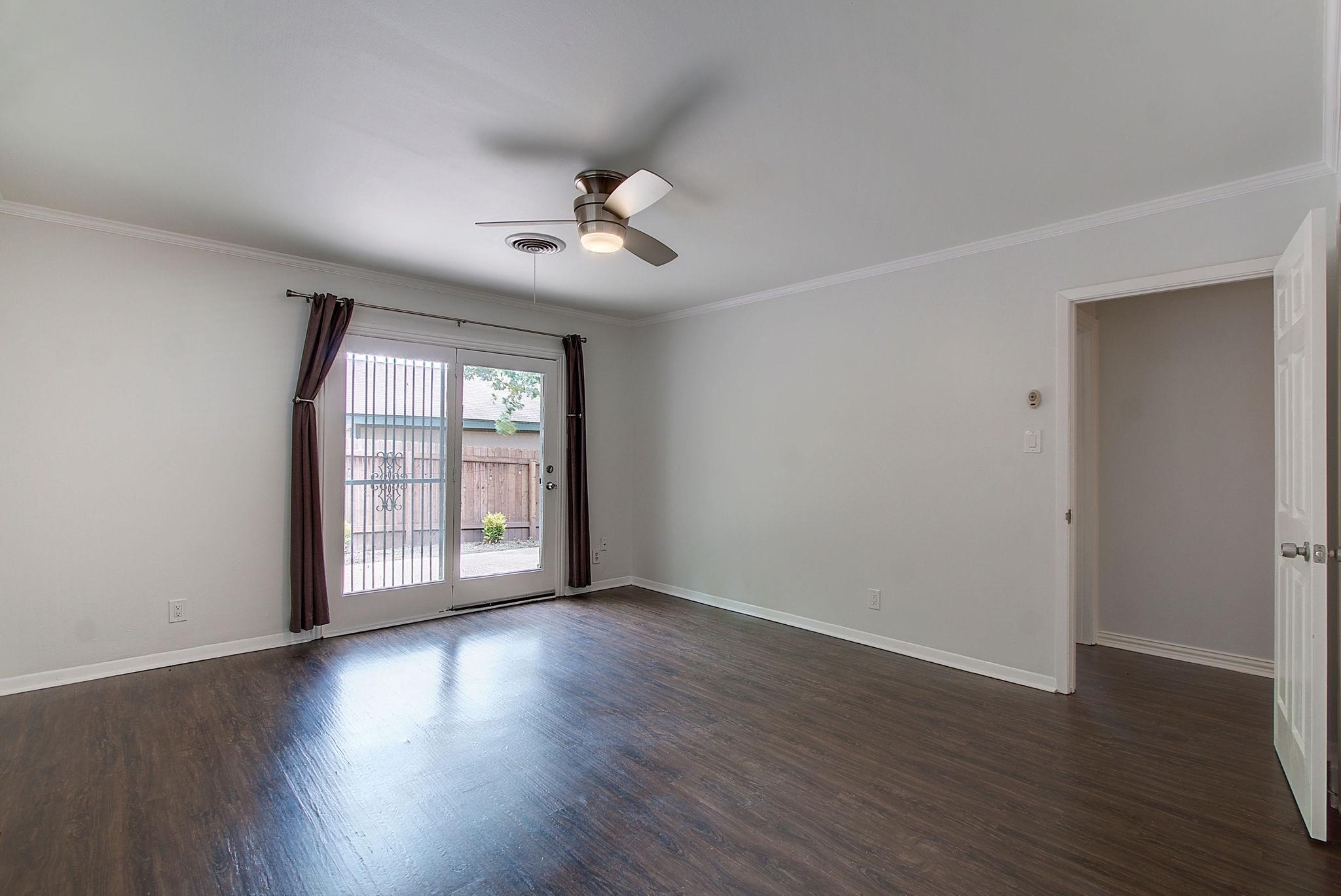 1304 Loma Dr, Austin, TX 78741