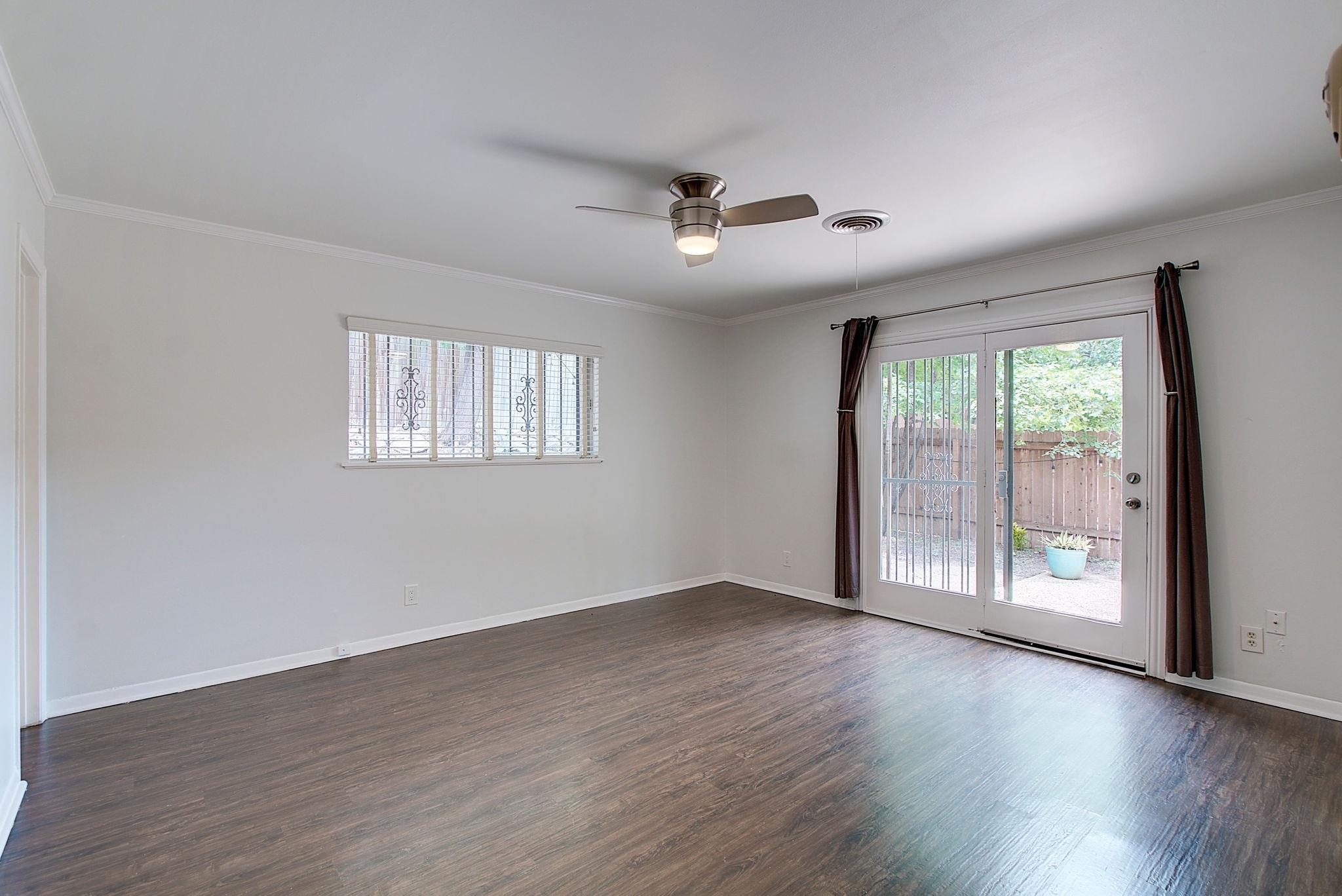 1304 Loma Dr, Austin, TX 78741