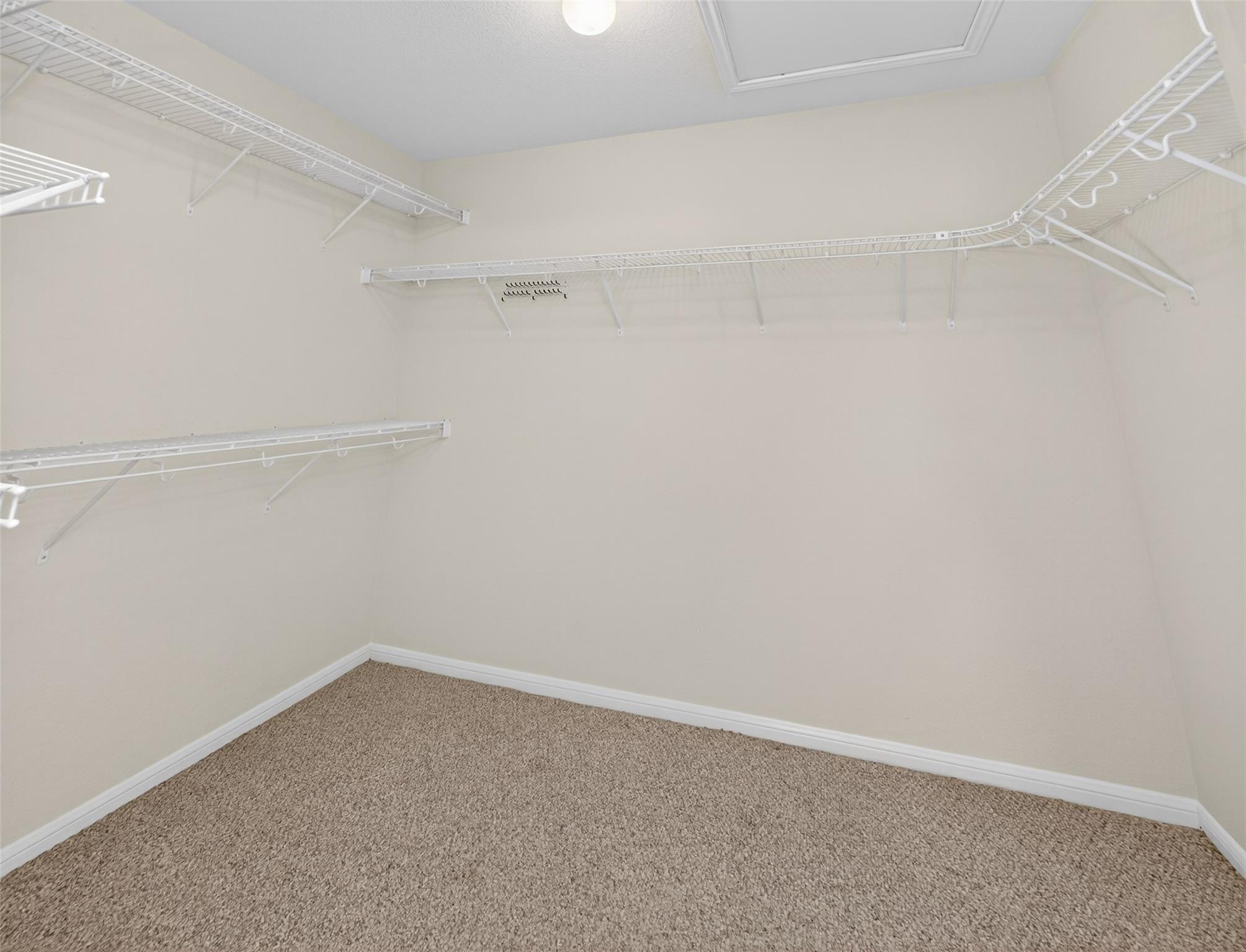 1281 Private Road 7037, Lexington, TX 78947