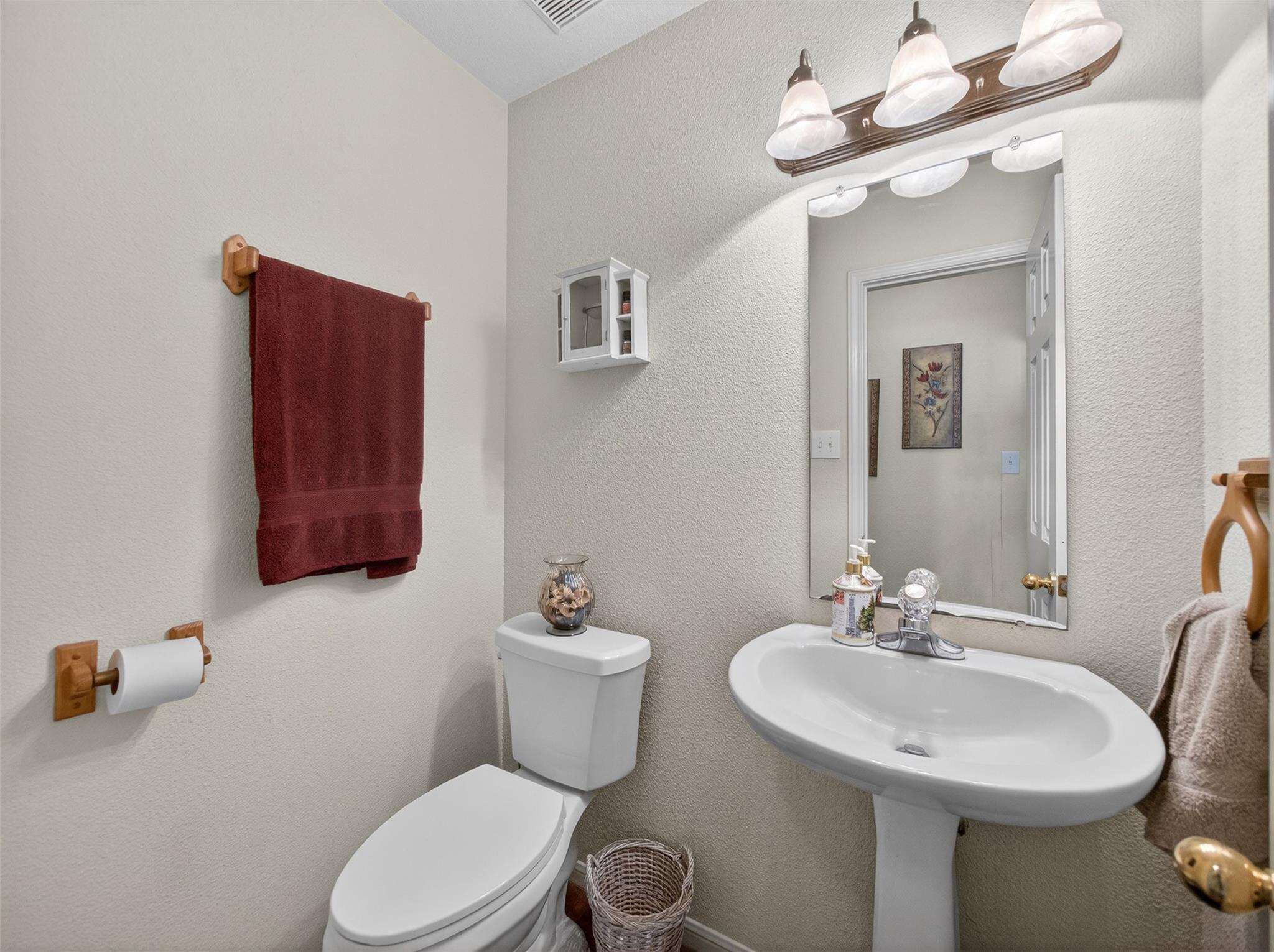 1281 Private Road 7037, Lexington, TX 78947