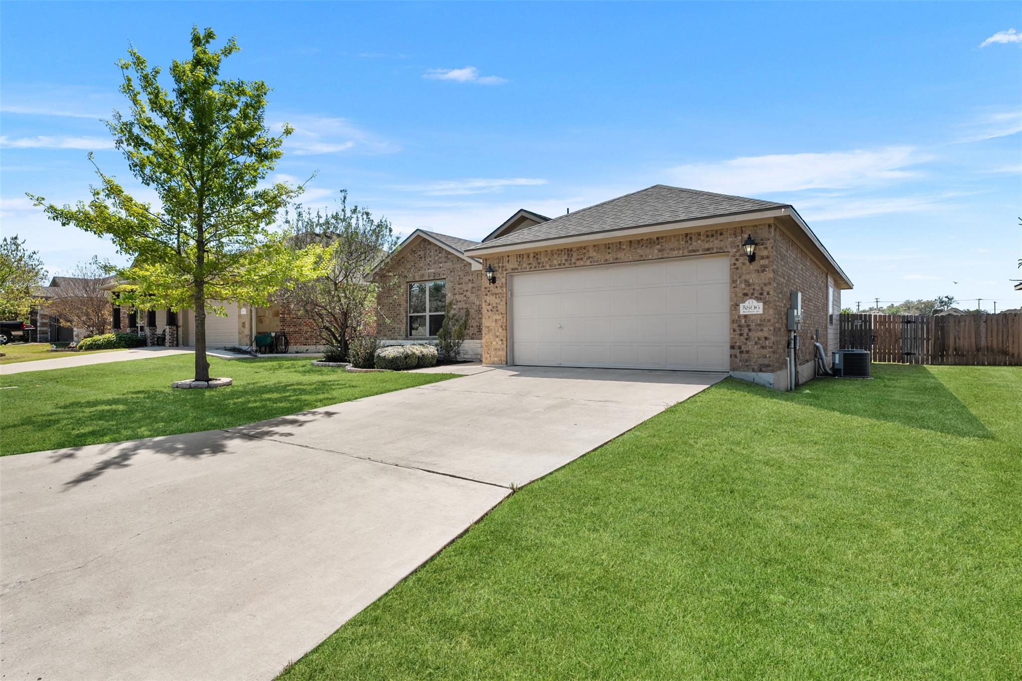 5806 Markham Dr, Temple, TX 76502