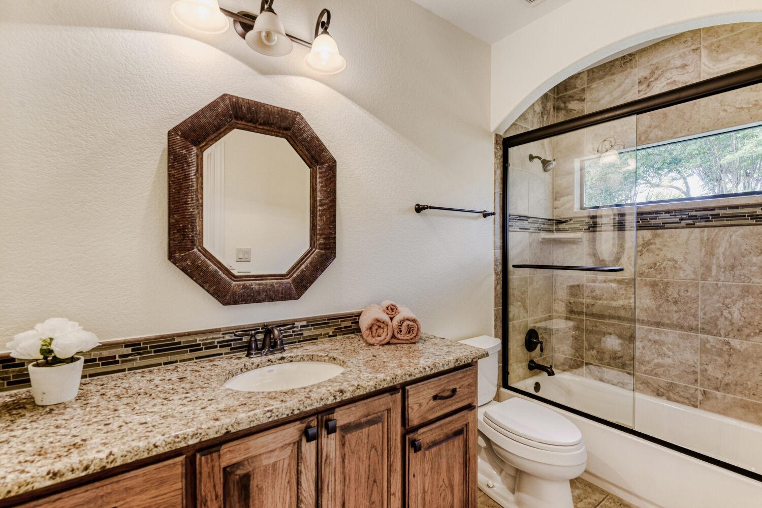 501 Caprock Canyon Trl, Georgetown, TX 78633