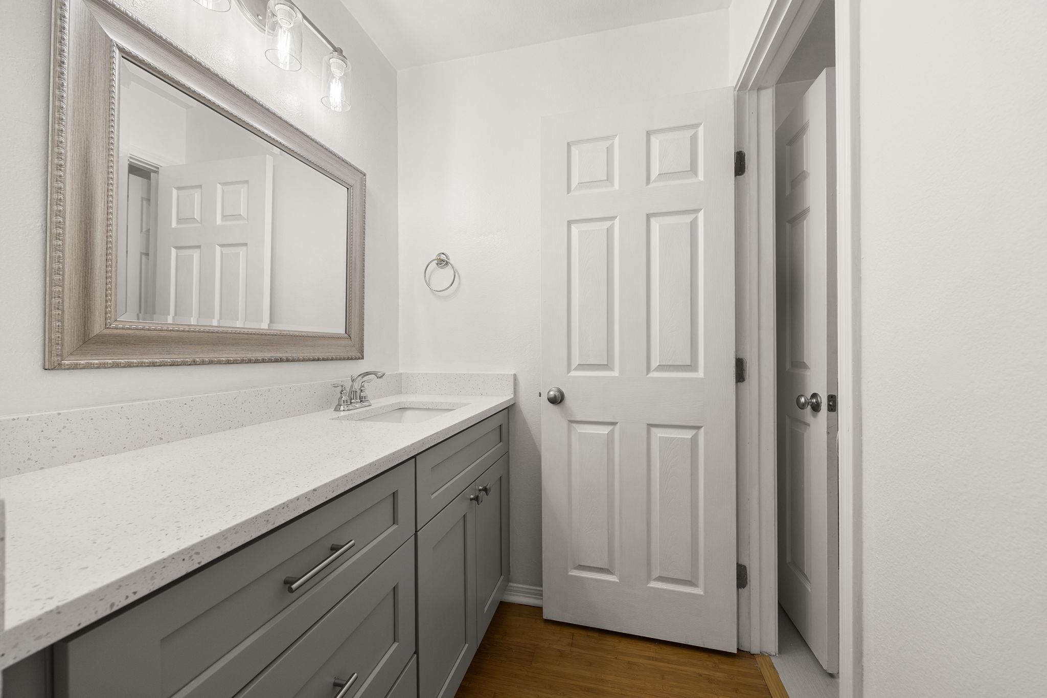 2624 Niemann Dr, Austin, TX 78748