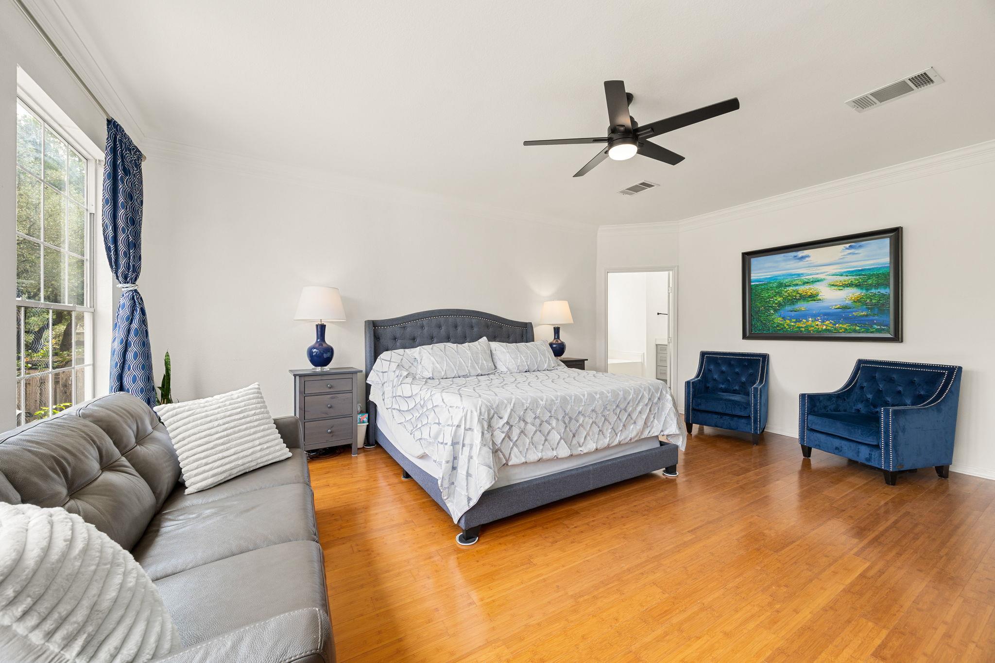 2624 Niemann Dr, Austin, TX 78748