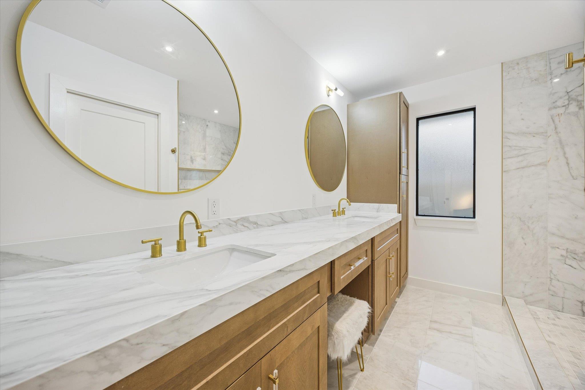 1611 Ridgehaven Dr, Austin, TX 78723