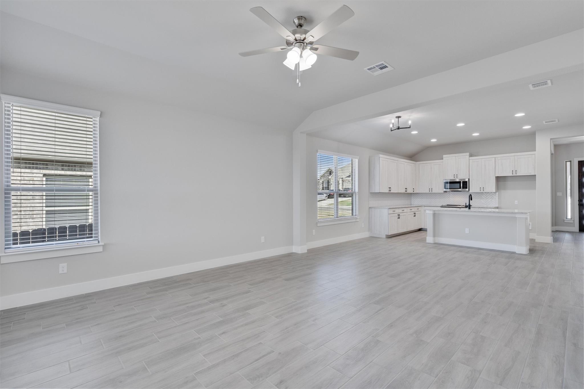 224 Scenic Hills Cir, Georgetown, TX 78628