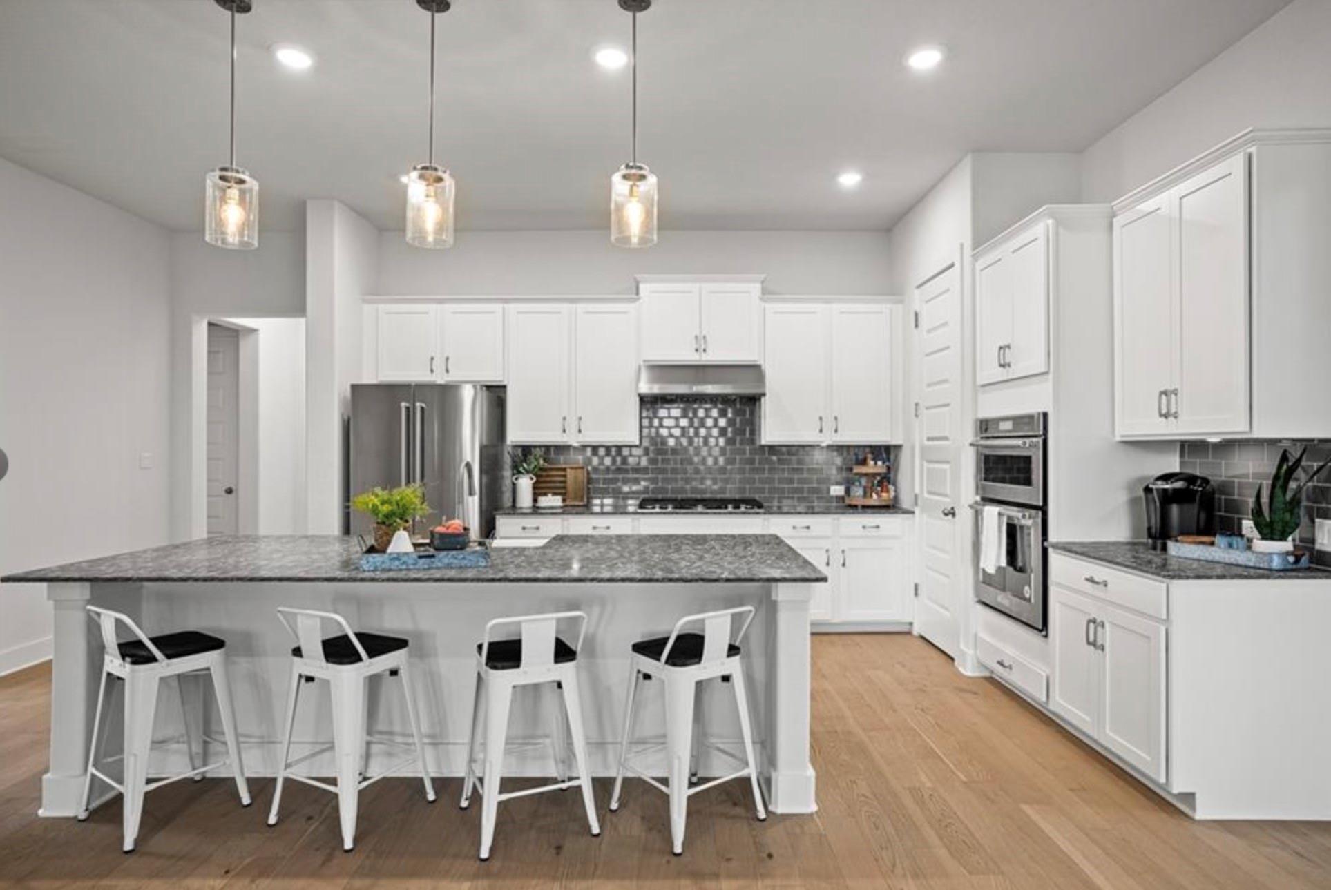 112 Crimson Sky, Dripping Springs, TX 78620