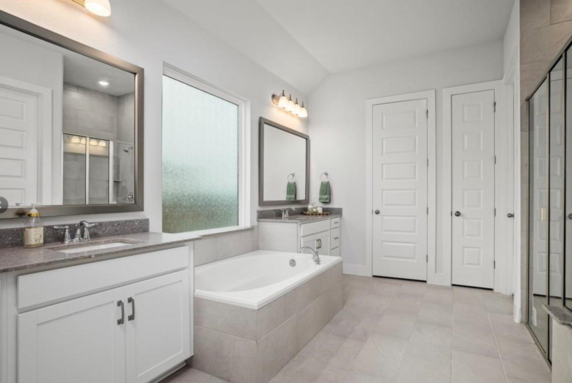 112 Crimson Sky, Dripping Springs, TX 78620