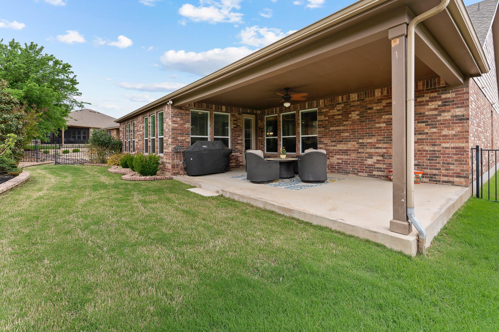 431 Star Mountain Ln, Georgetown, TX 78633