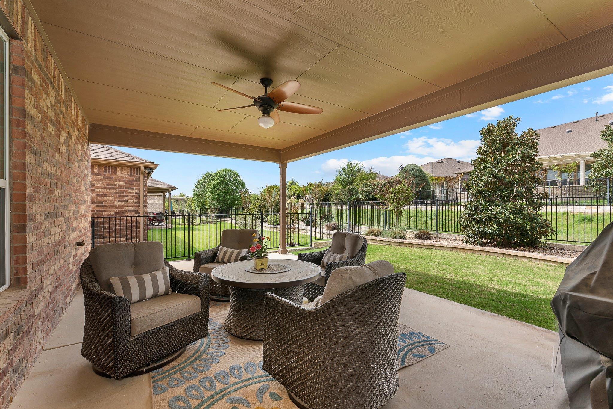 431 Star Mountain Ln, Georgetown, TX 78633