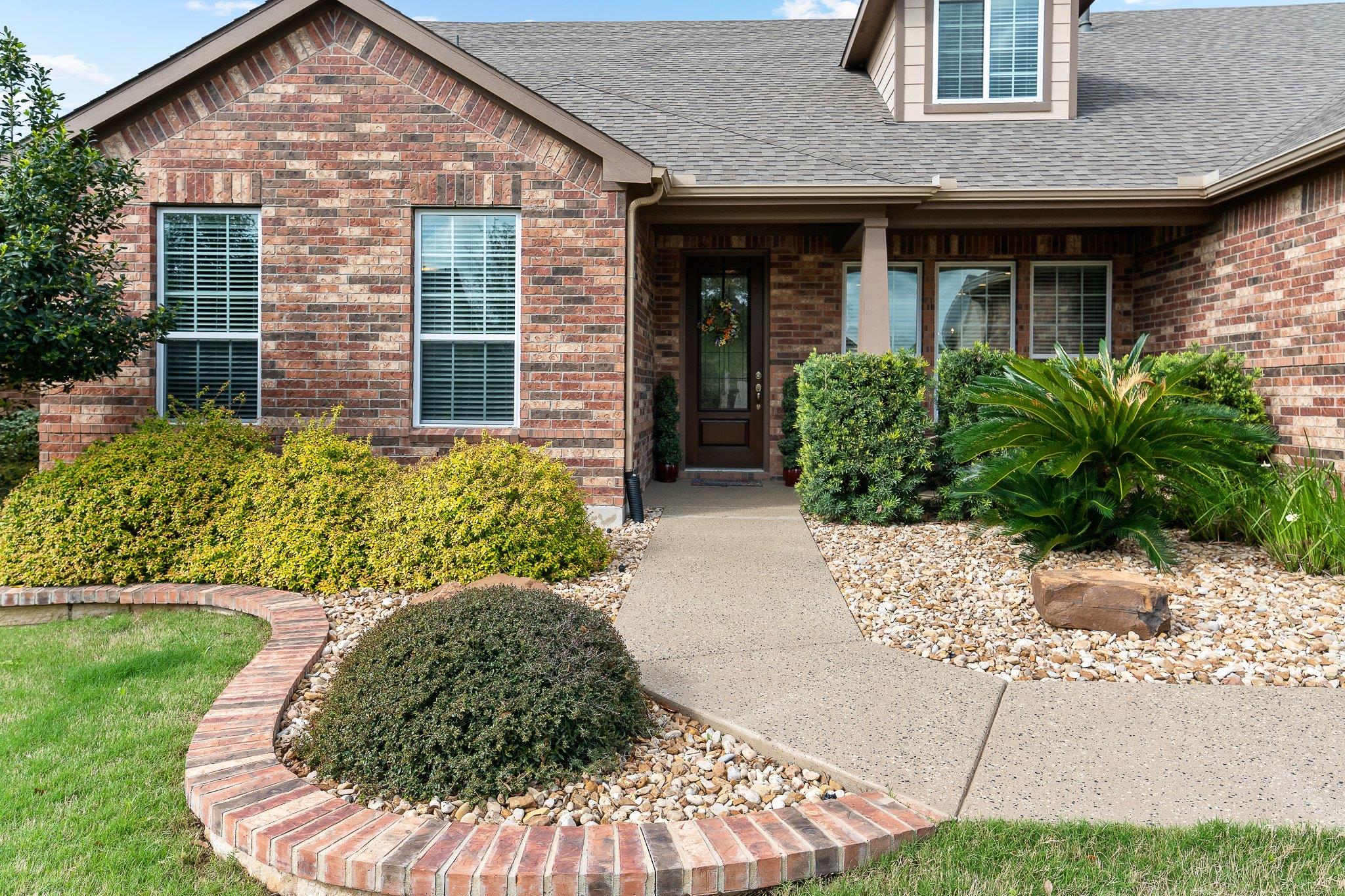 431 Star Mountain Ln, Georgetown, TX 78633