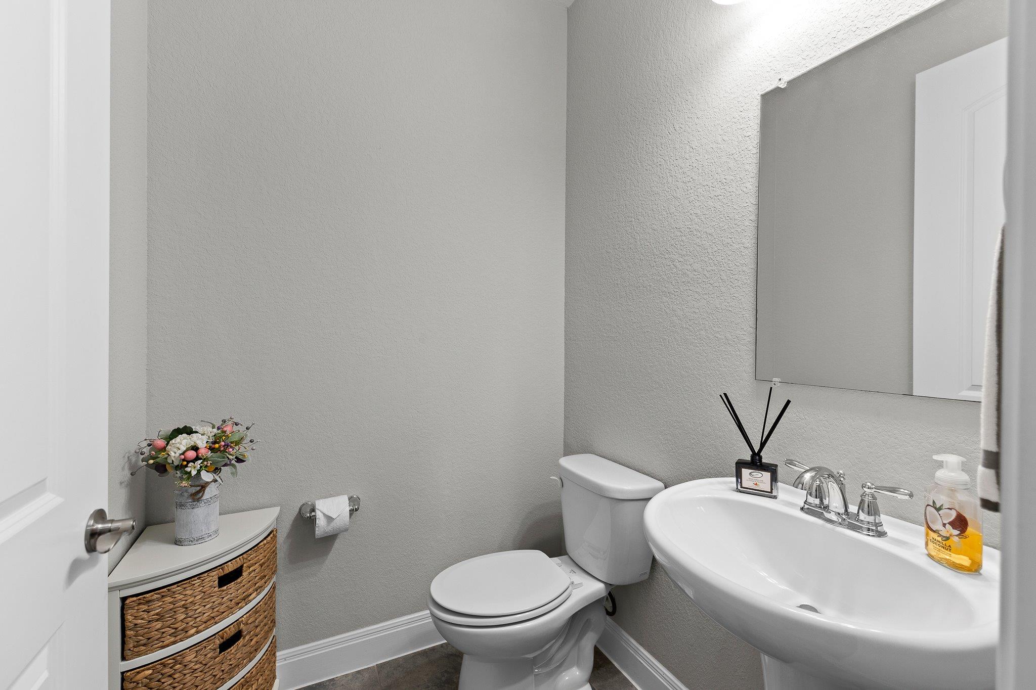 431 Star Mountain Ln, Georgetown, TX 78633