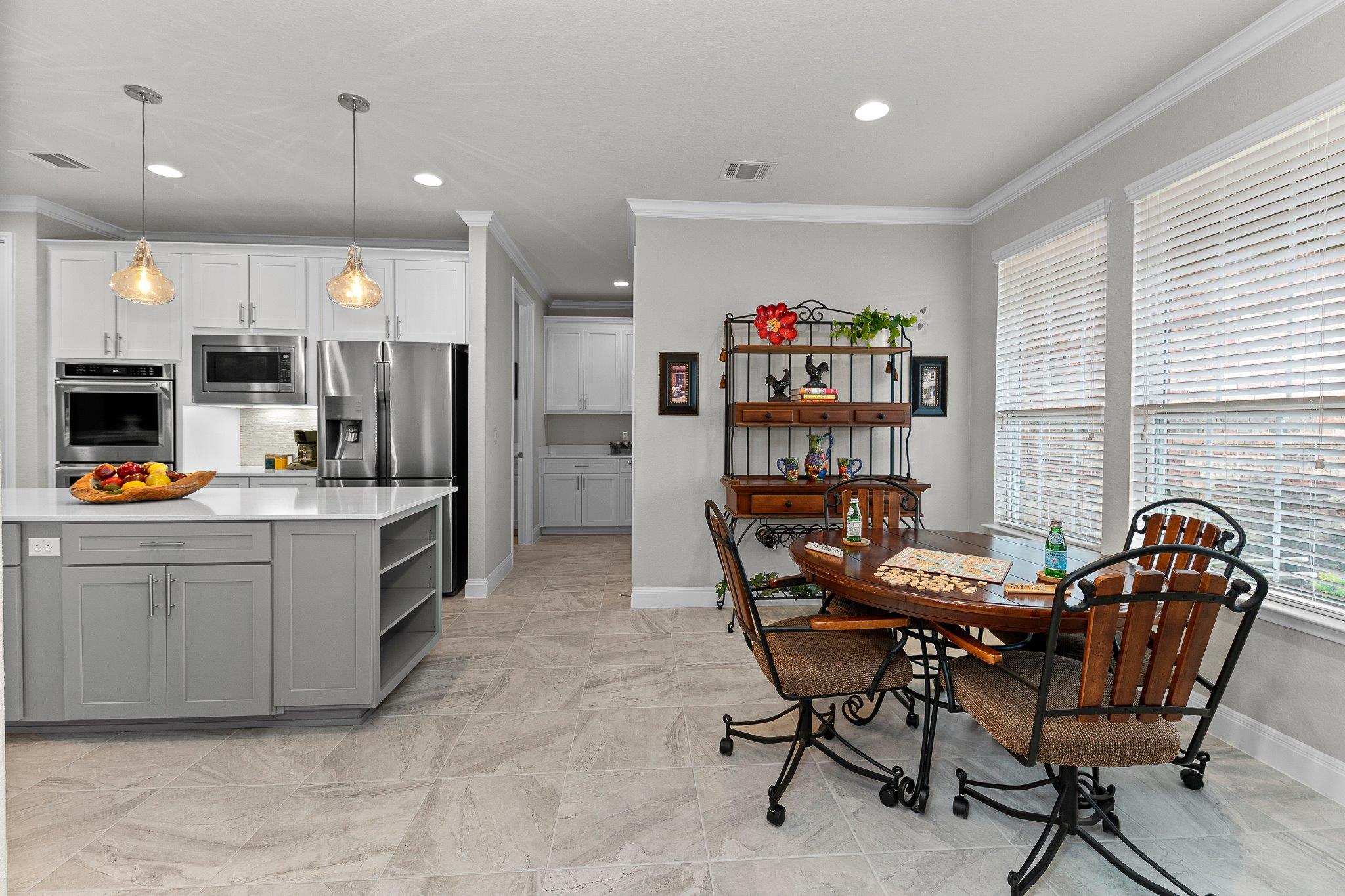 431 Star Mountain Ln, Georgetown, TX 78633