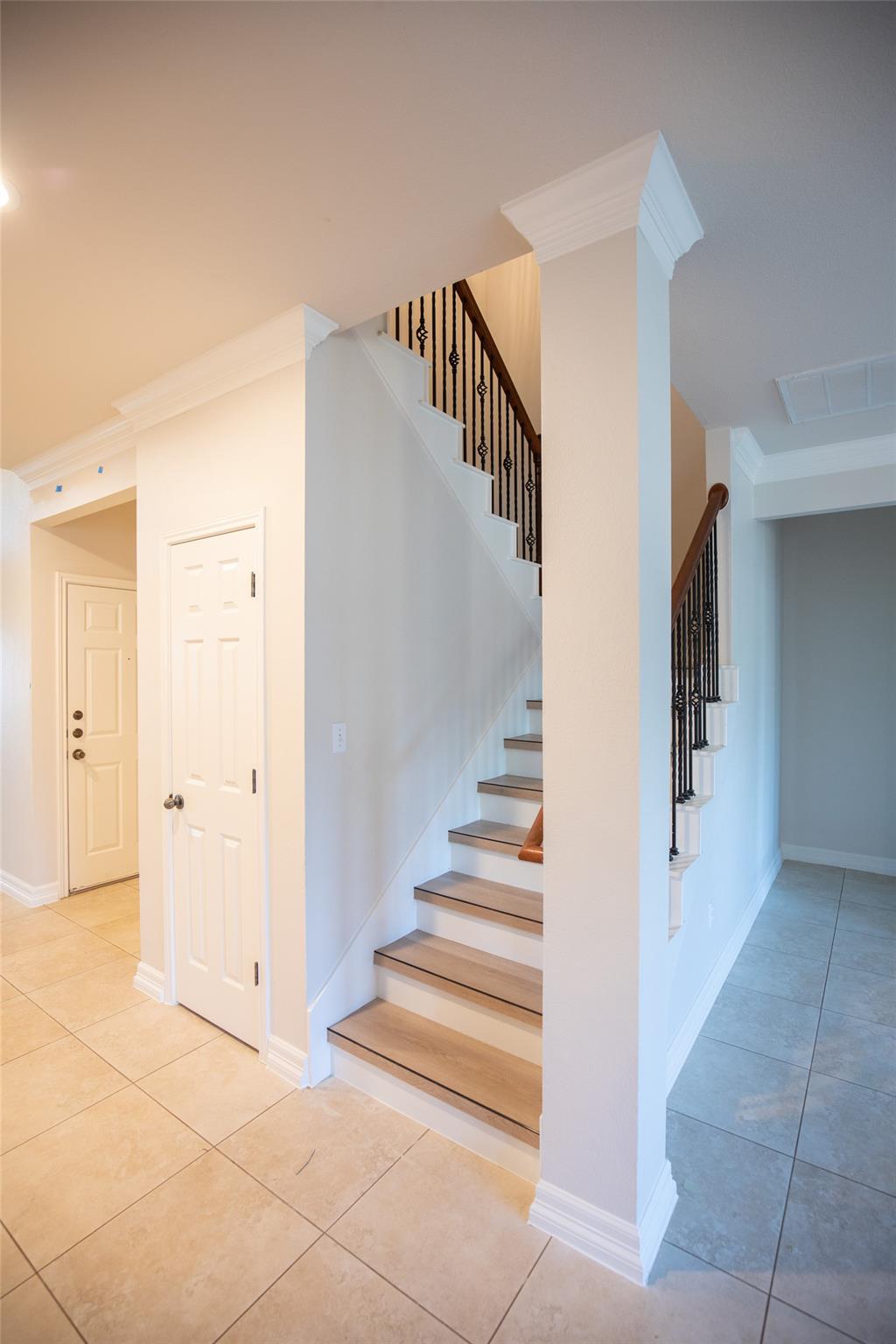 9512 Bromsgrove Dr, Austin, TX 78717