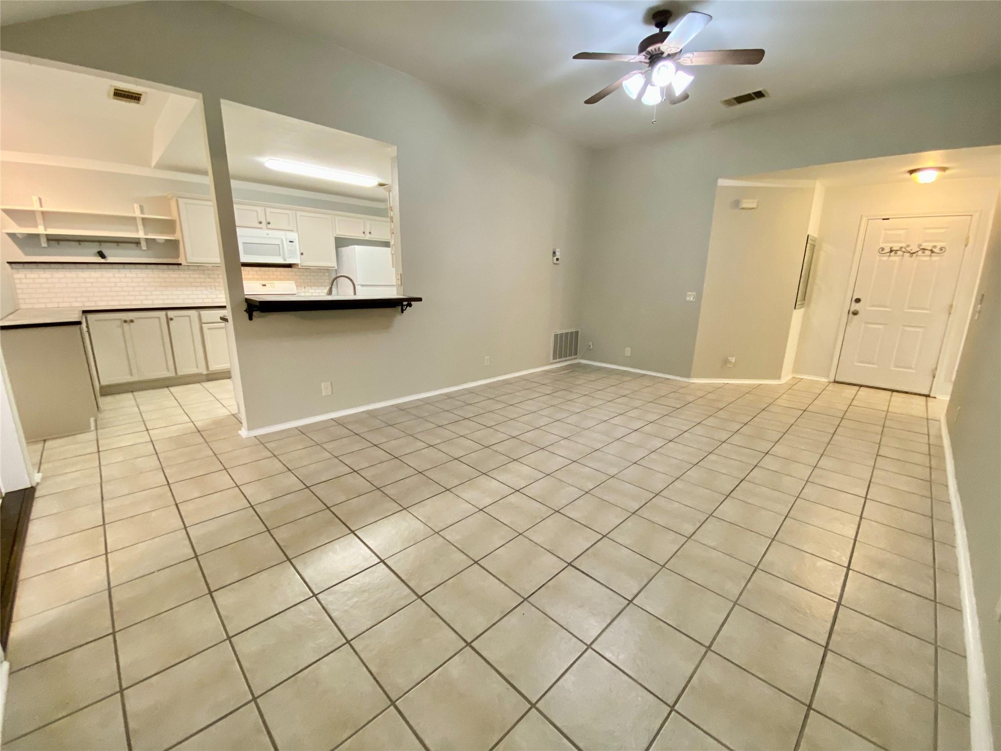 140 Llama Loop, Kyle, TX 78640