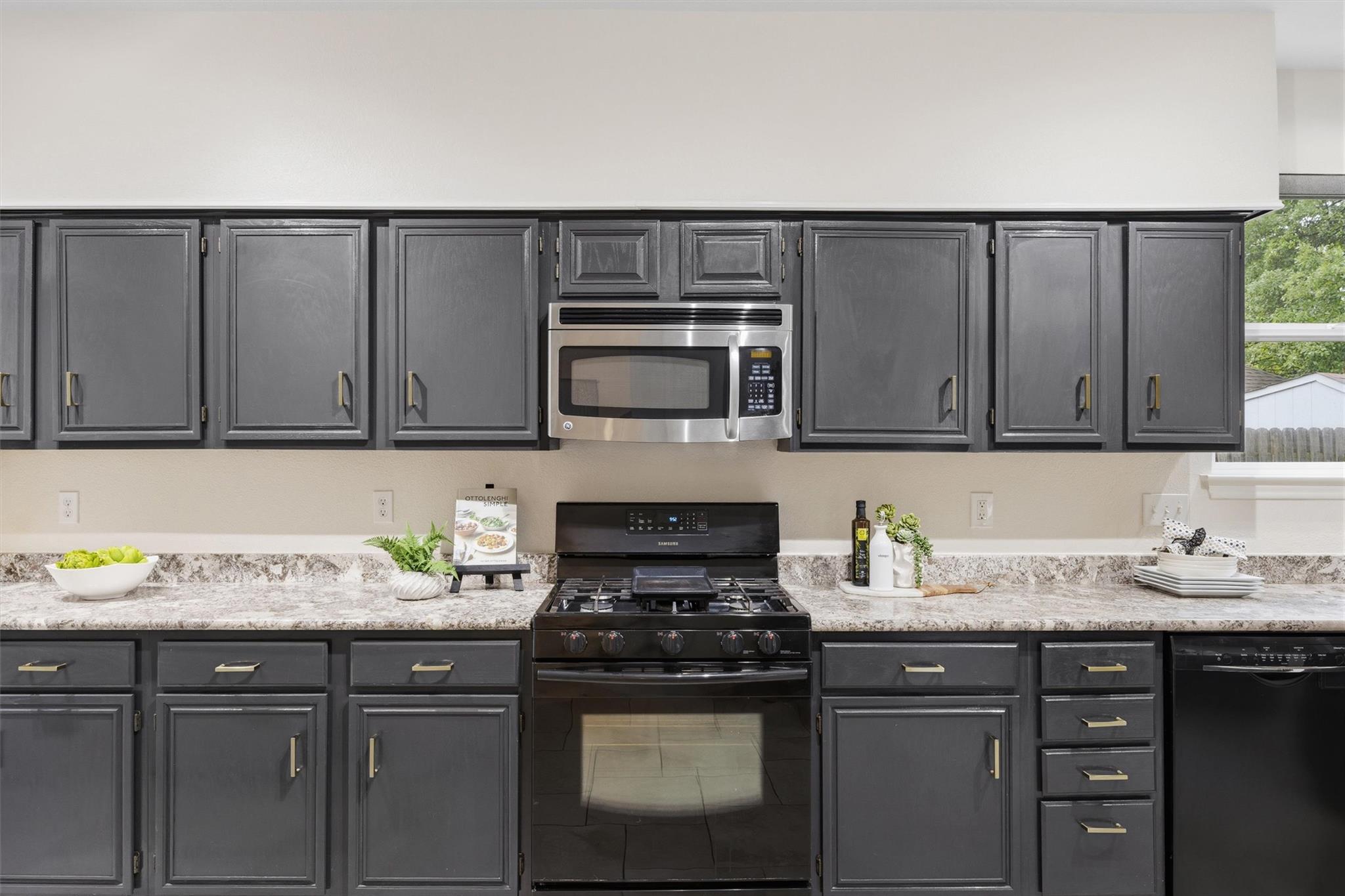 403 Paint Brush Cir, Cedar Park, TX 78613