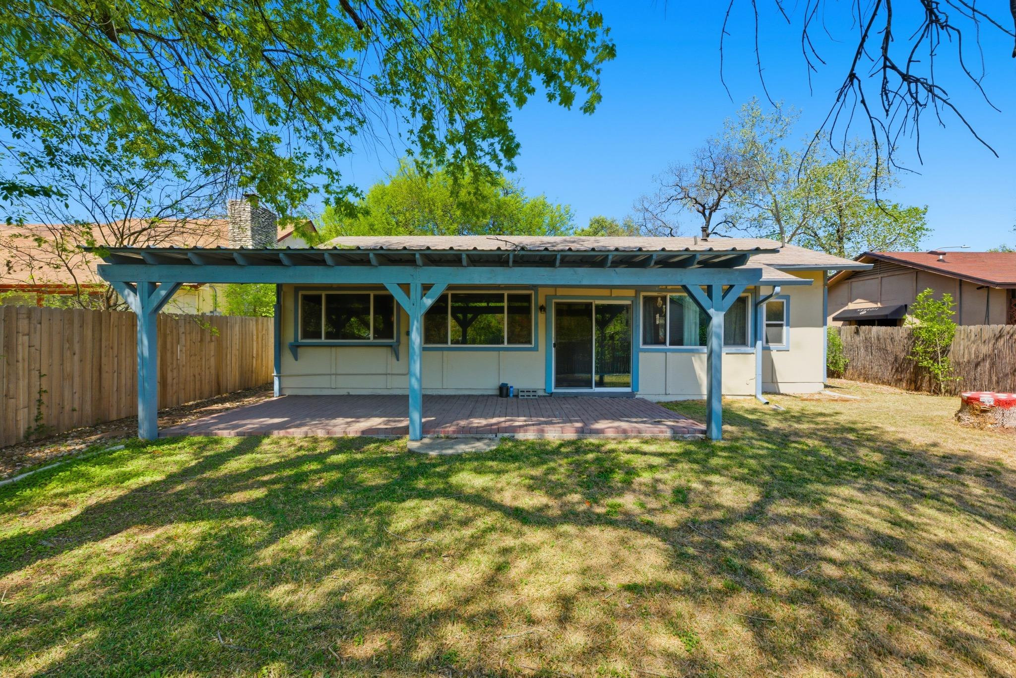 313 Blackberry Dr, Austin, TX 78745